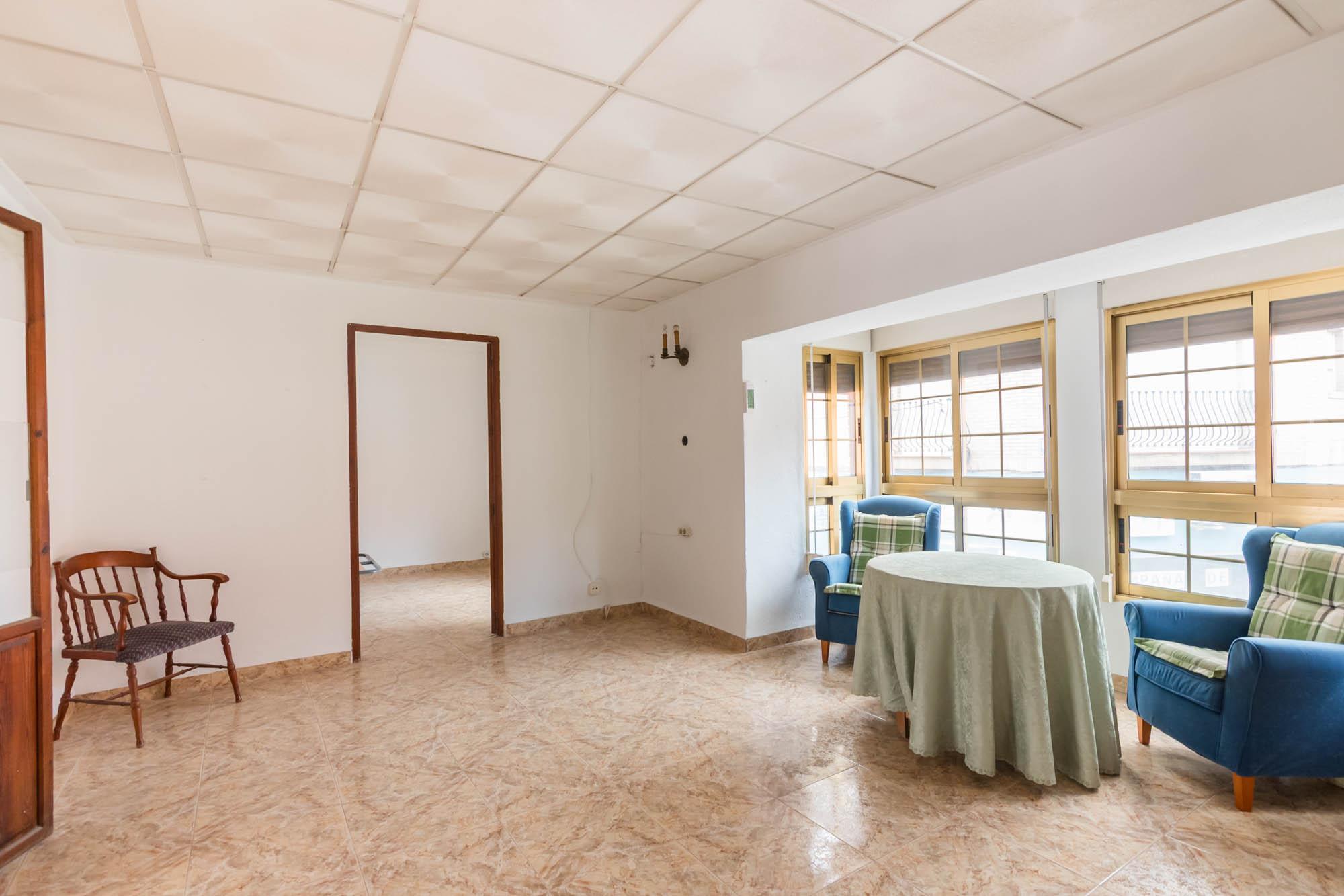 Casa Adosada en Venta en C. Mayor - 2