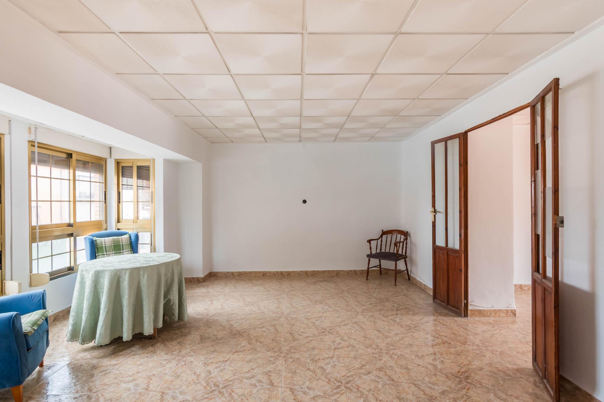 Casa Adosada en Venta en C. Mayor - 5