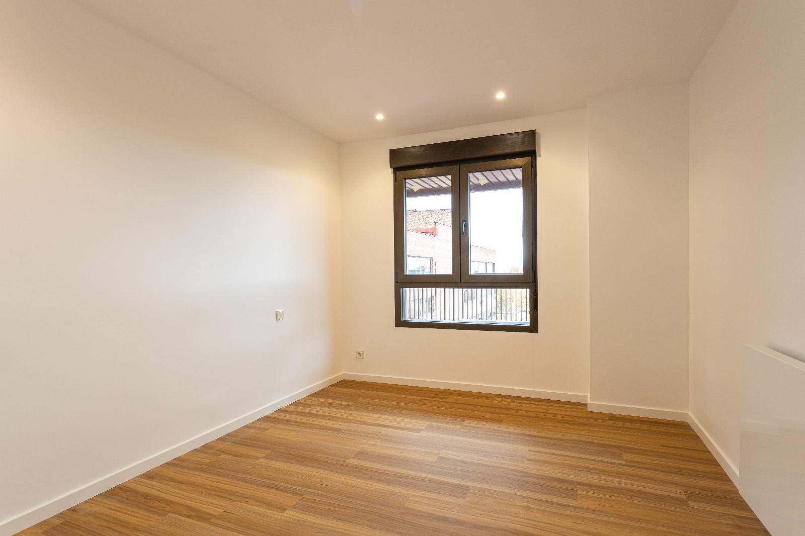 Piso en Venta en C. de Emilio Vargas - 23