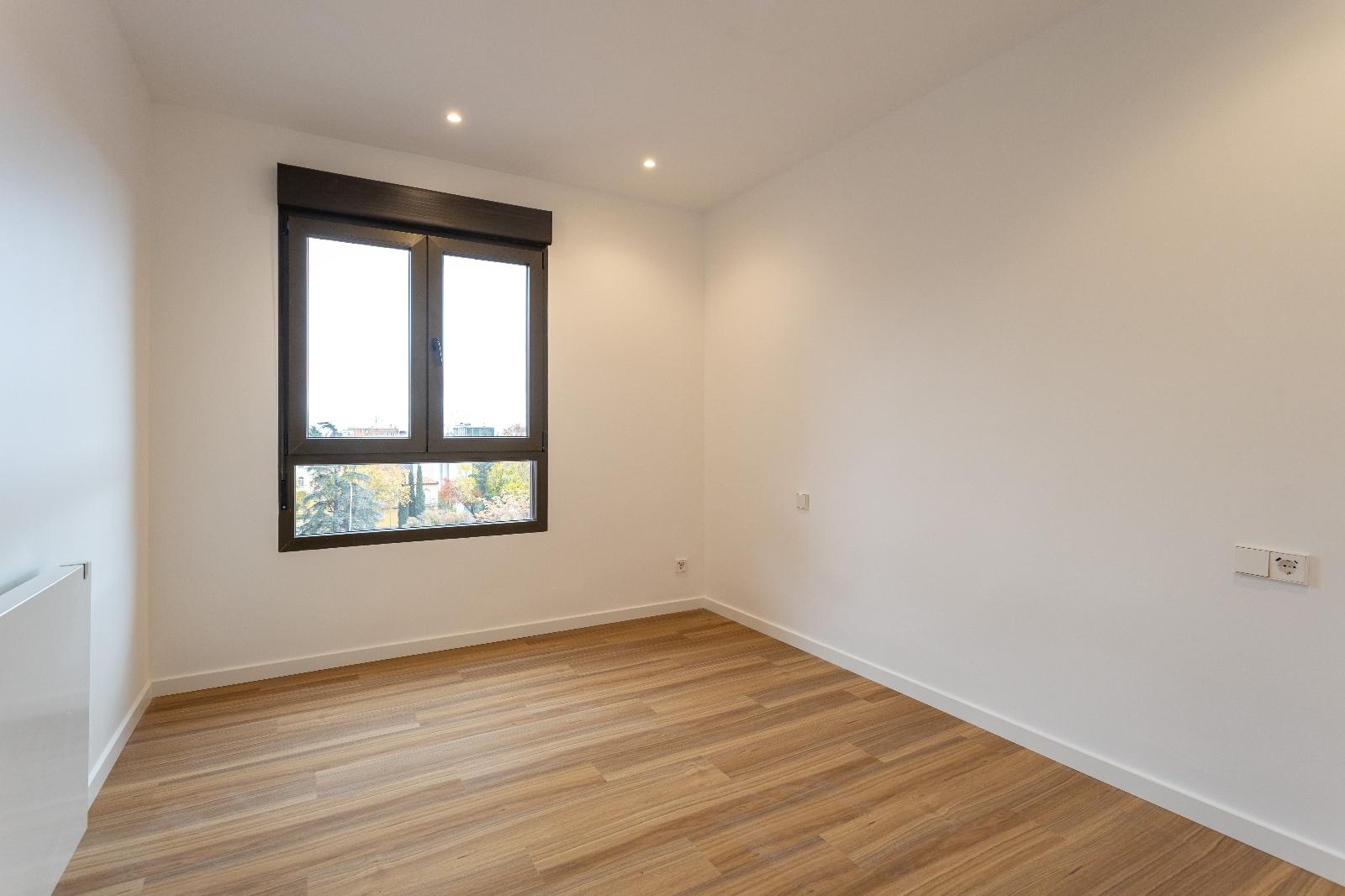 Piso en Venta en C. de Emilio Vargas - 25