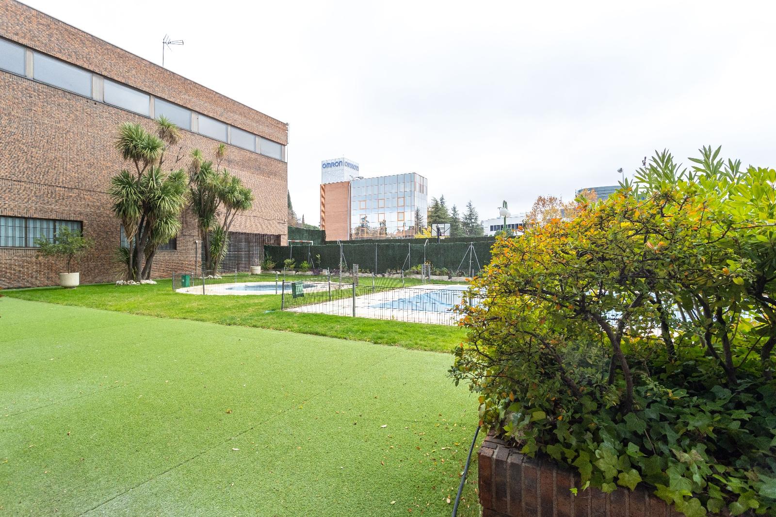 Piso en Venta en C. de Emilio Vargas - 36