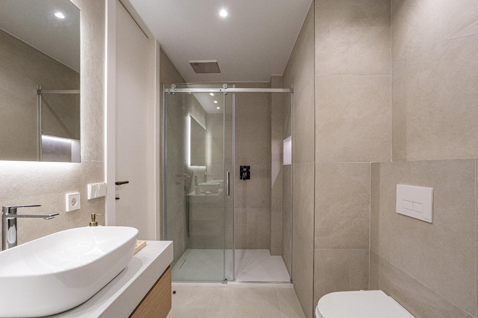 Piso en Venta en C. de Emilio Vargas - 29