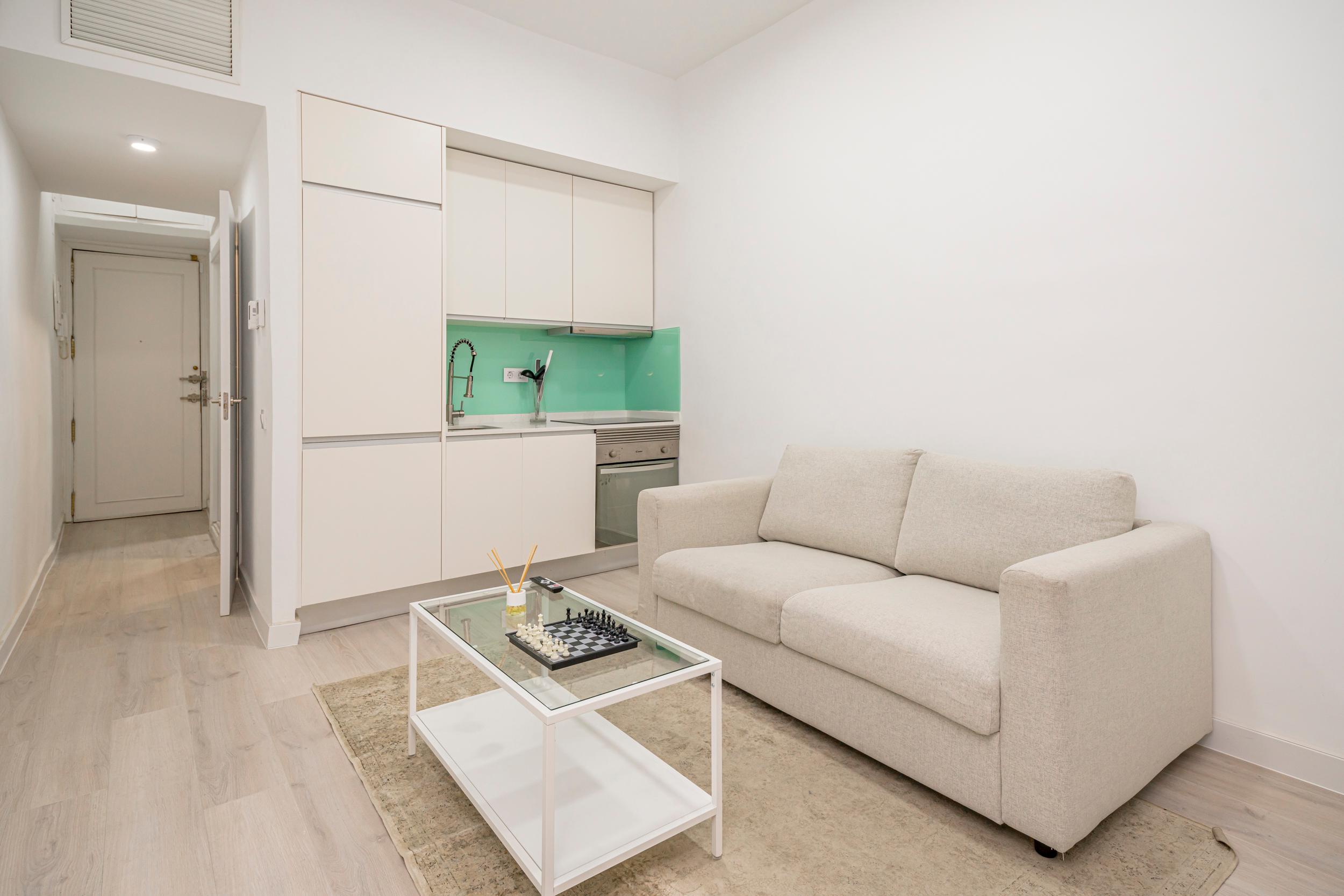 Piso en Alquiler en Calle de Sta Engracia - 1