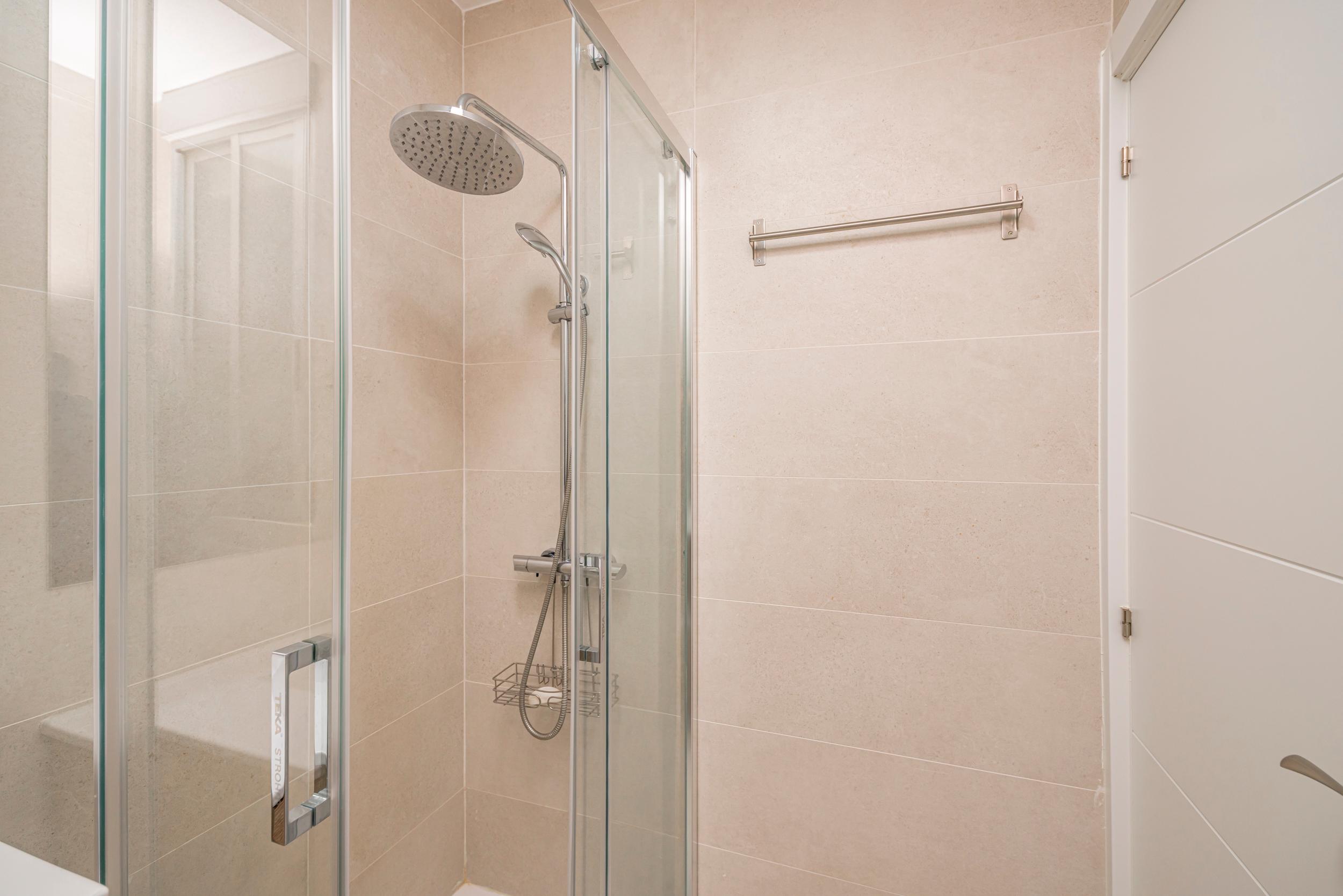 Piso en Alquiler en Calle de Sta Engracia - 28