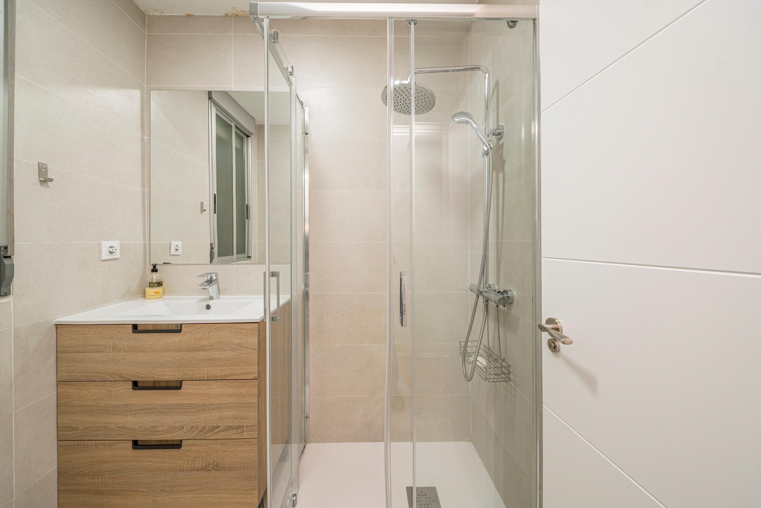 Piso en Alquiler en Calle de Sta Engracia - 25