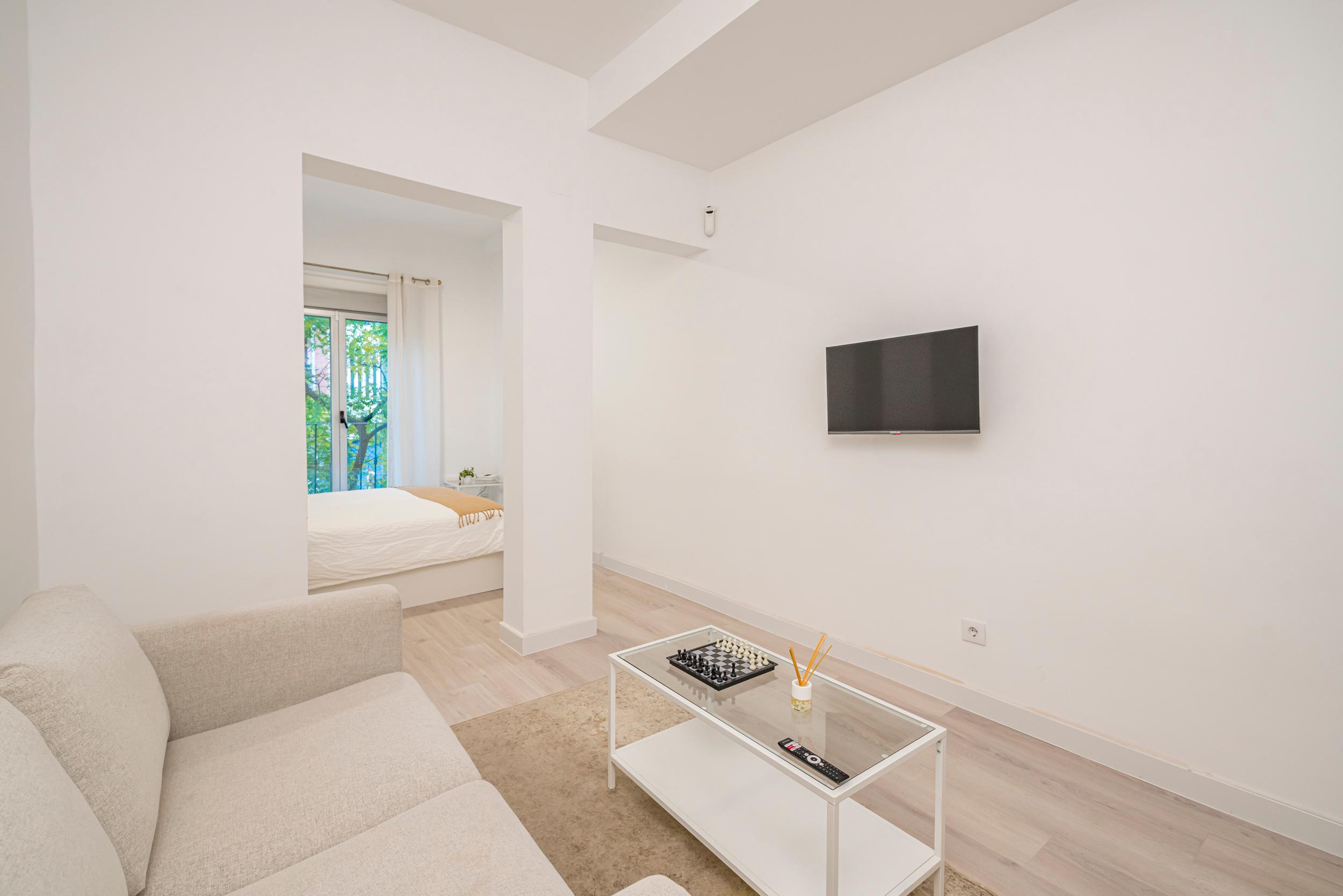 Piso en Alquiler en Calle de Sta Engracia - 11