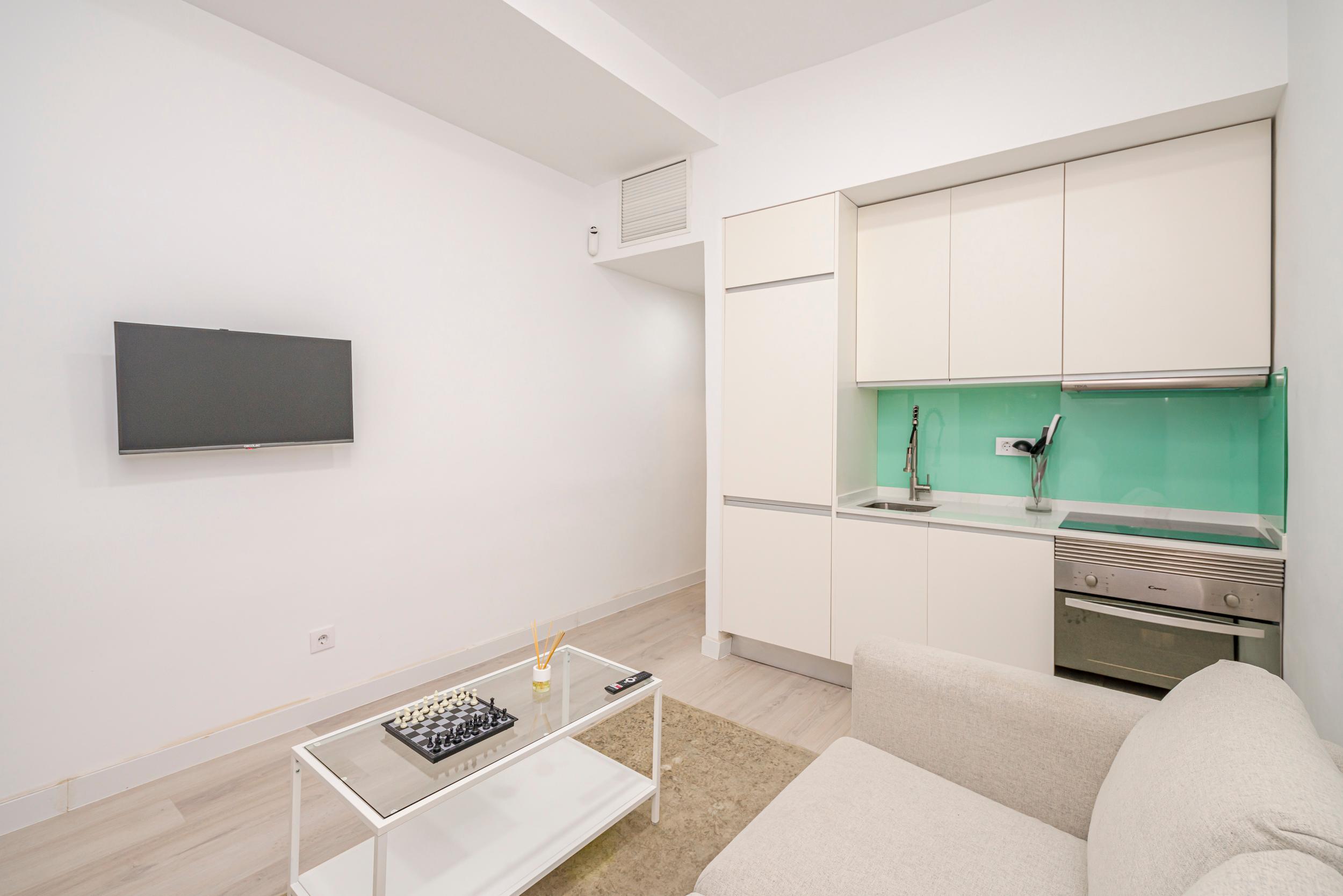 Piso en Alquiler en Calle de Sta Engracia - 3