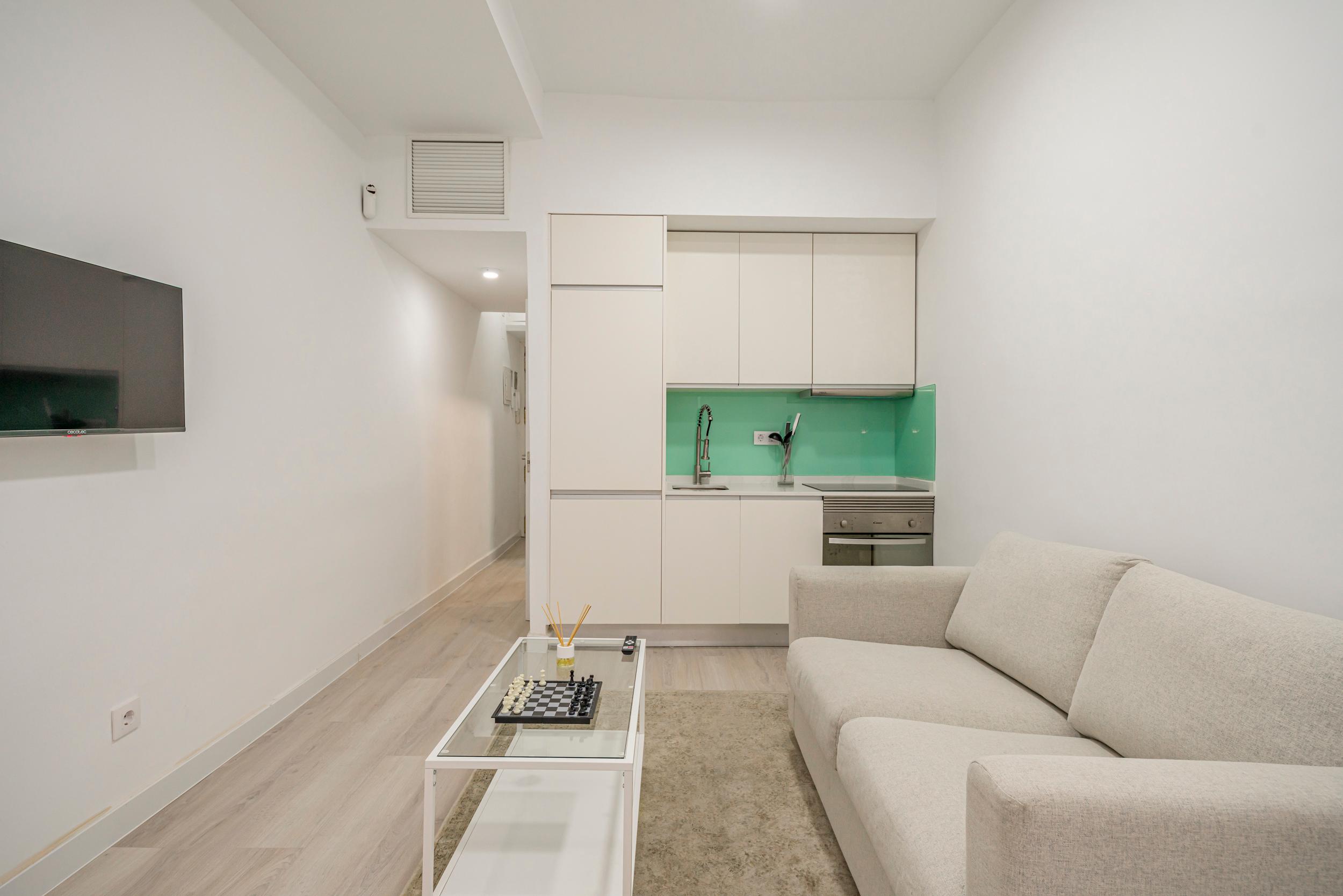 Piso en Alquiler en Calle de Sta Engracia - 2