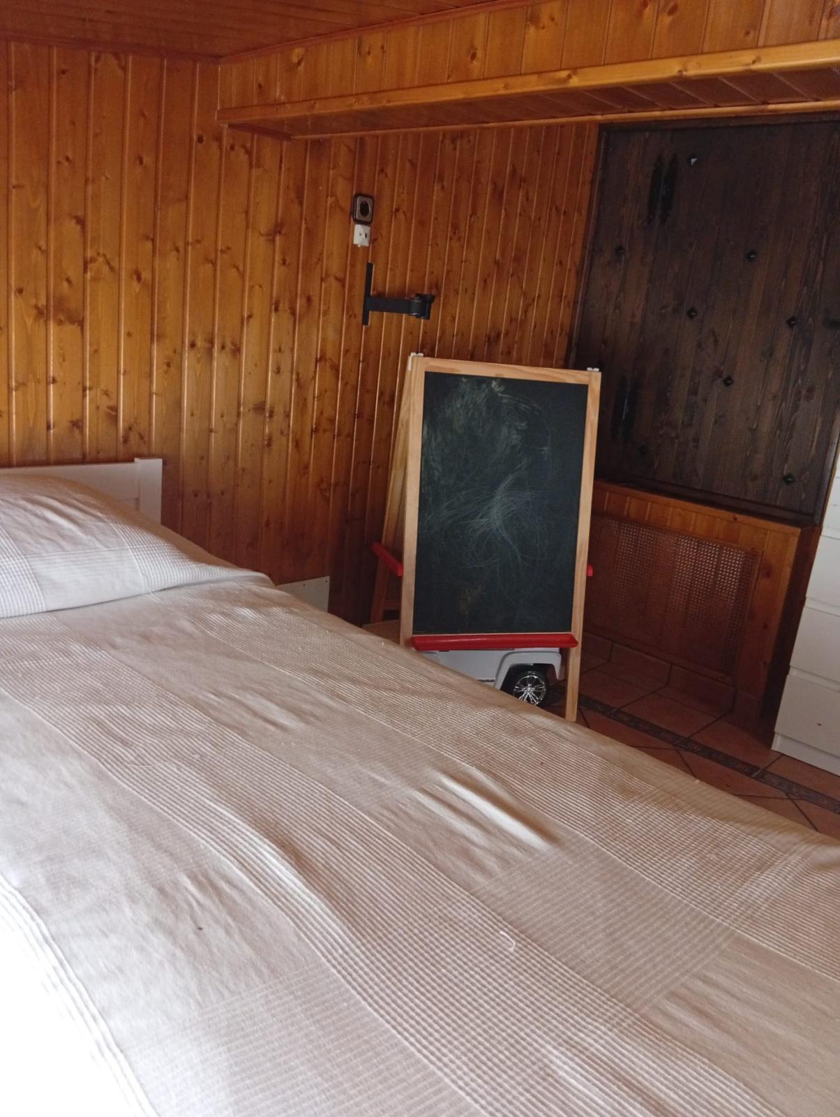 Casa en venta - Campo Real - 10