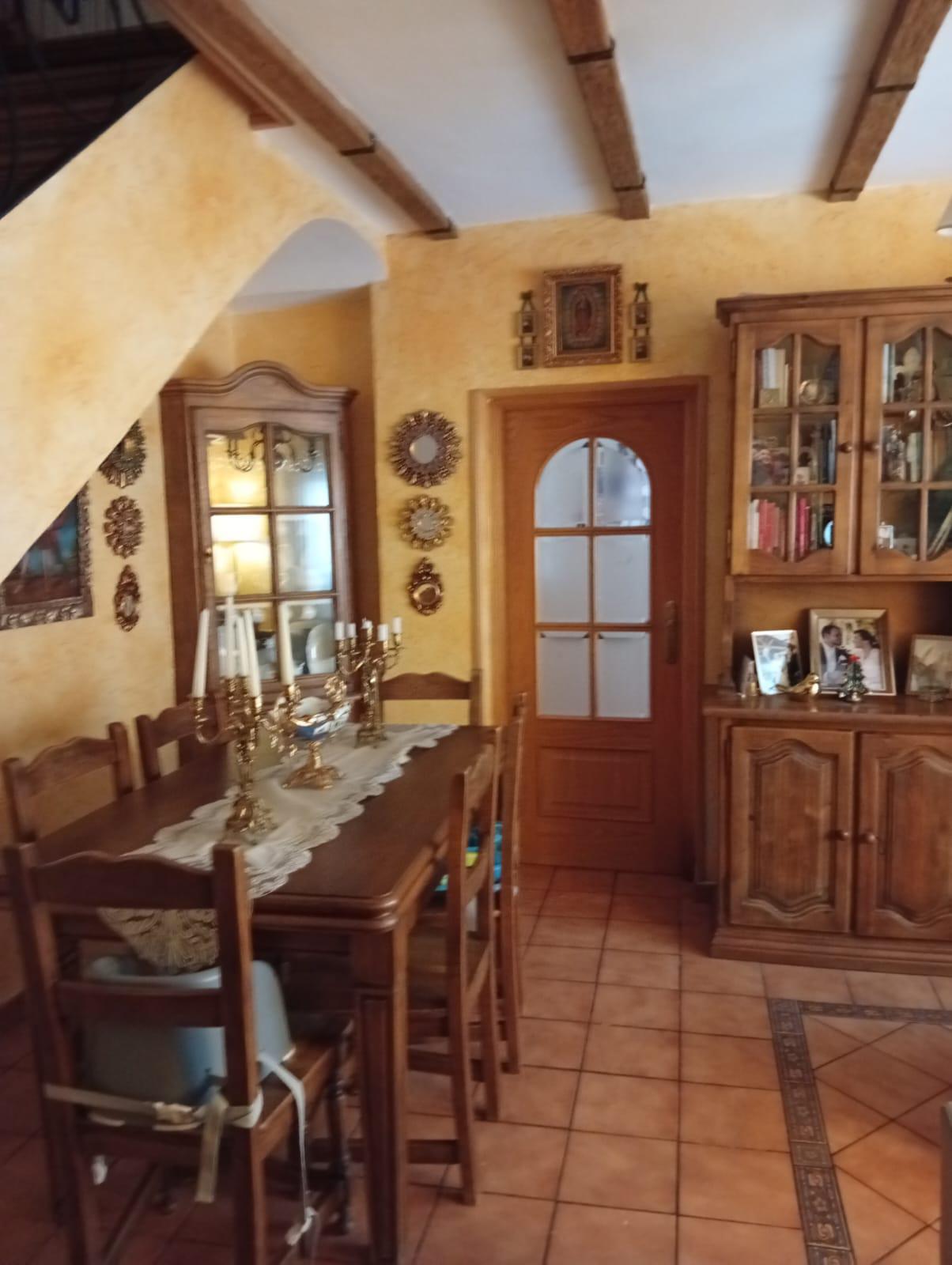 Casa en venta - Campo Real - 2