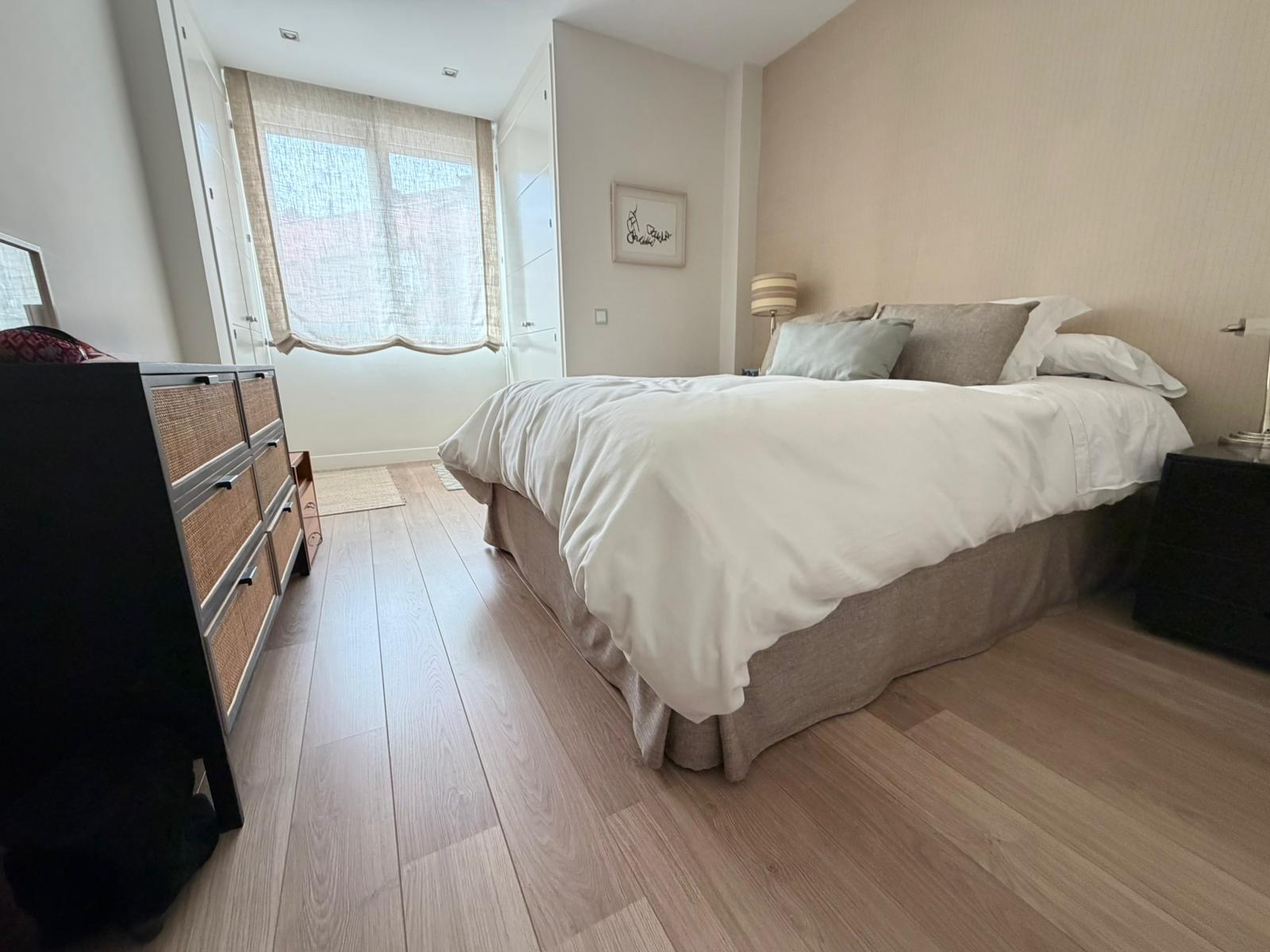 Piso en Venta en C. de Clara del Rey - 5