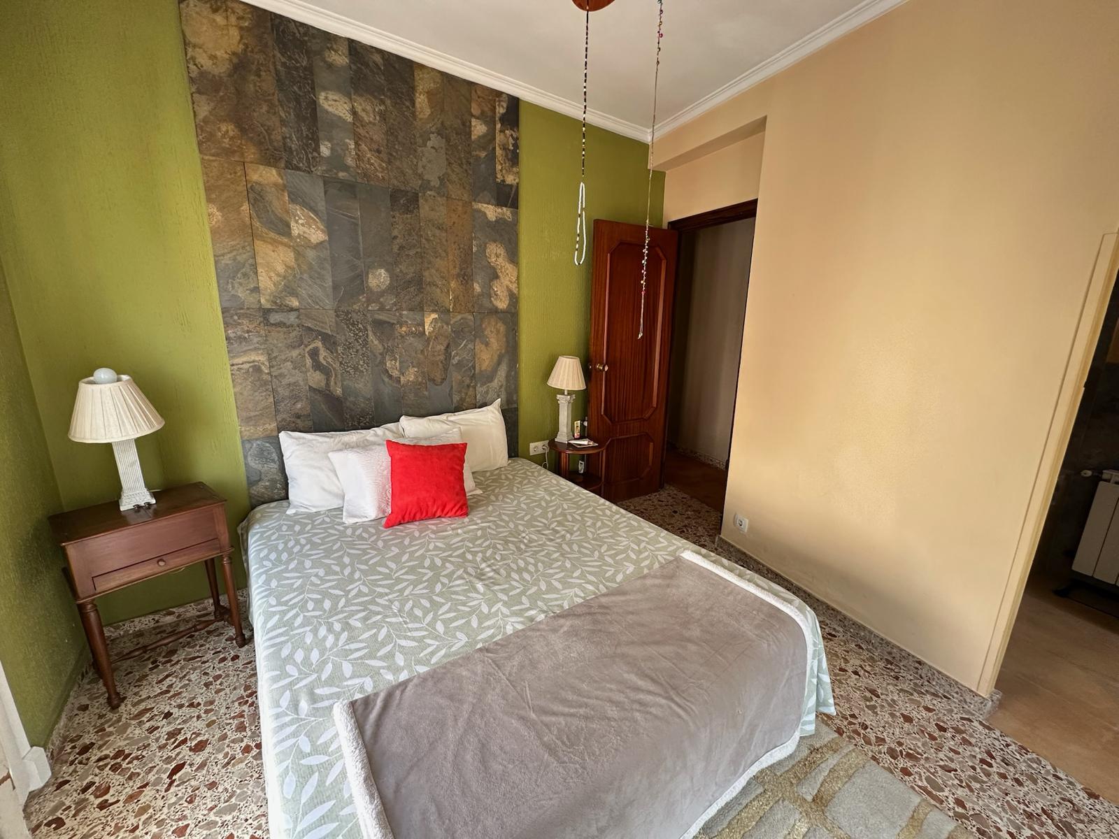 Piso en venta en Alicante – Casco Histórico de Santa Cruz - 28