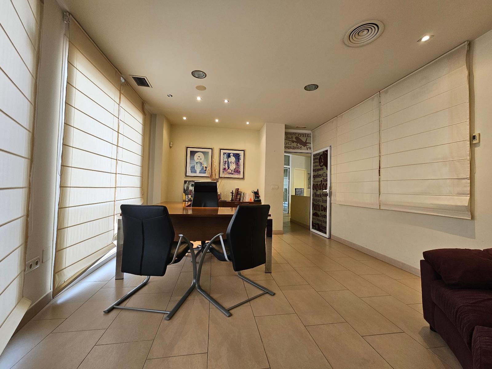 Amplio Local en Alquiler - El Bajondillo, Torremolinos - 15