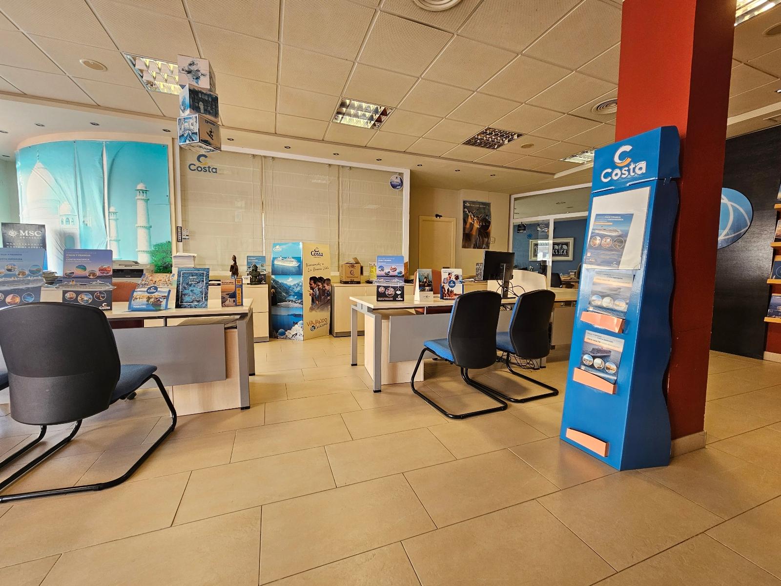 Amplio Local en Alquiler - El Bajondillo, Torremolinos - 5