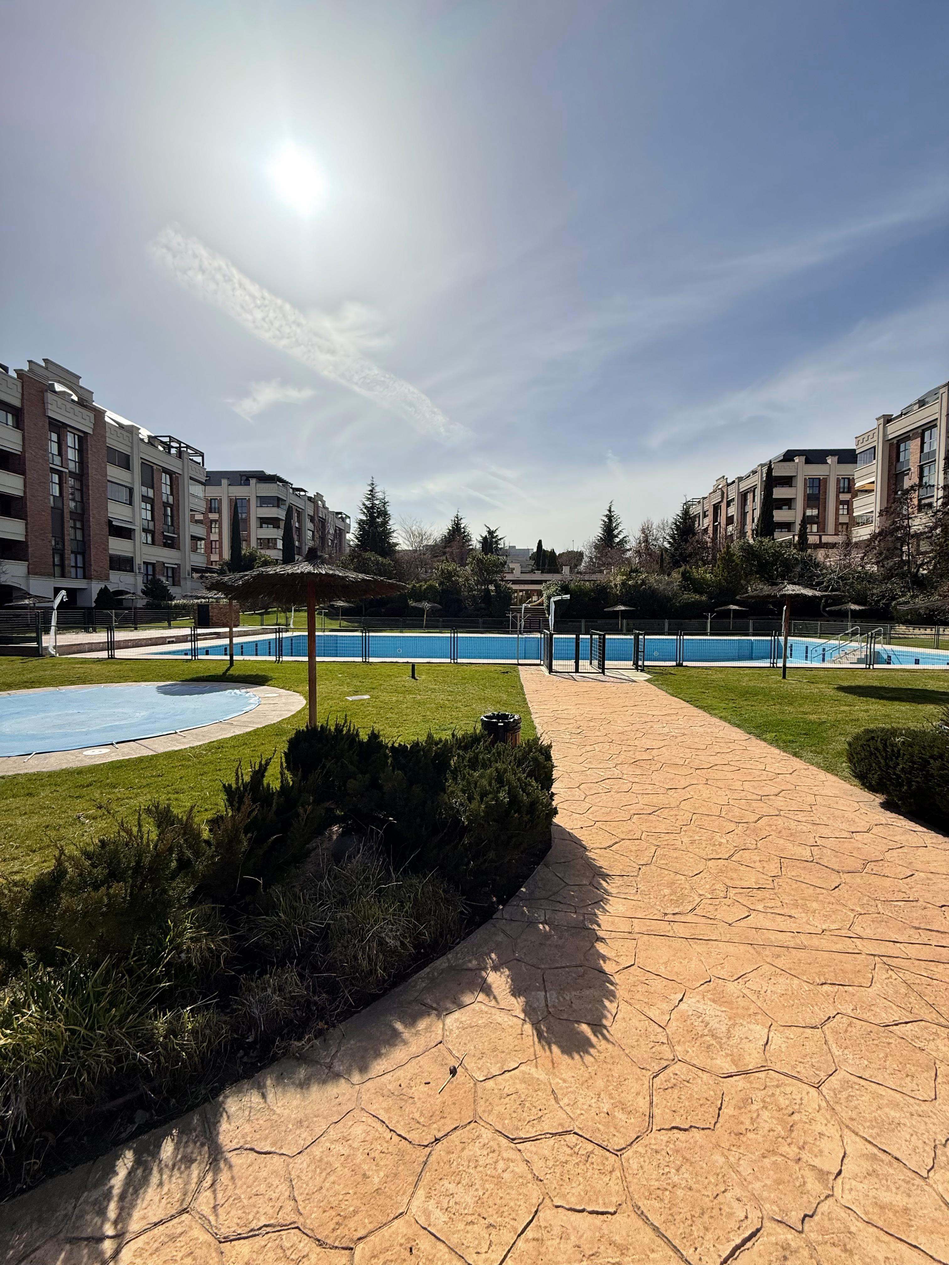 Piso en Alquiler en C. Cerro del Espino - 4