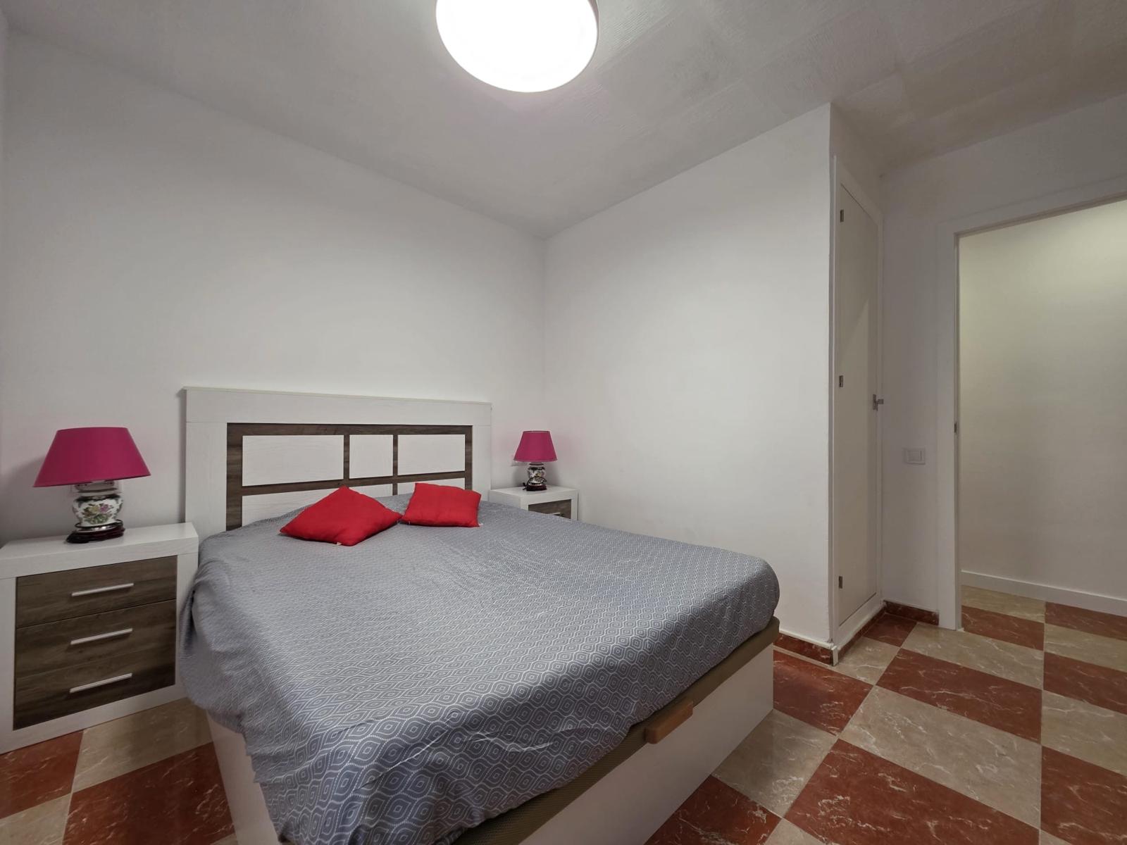 Piso en Venta en C. Orcheta - 12