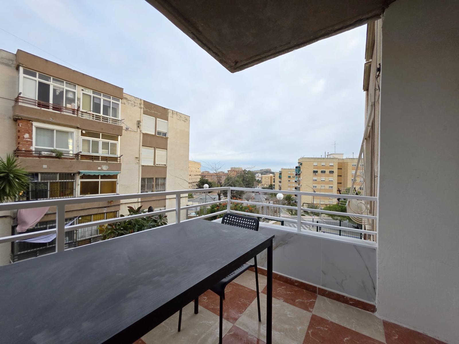 Piso en Venta en C. Orcheta - 22