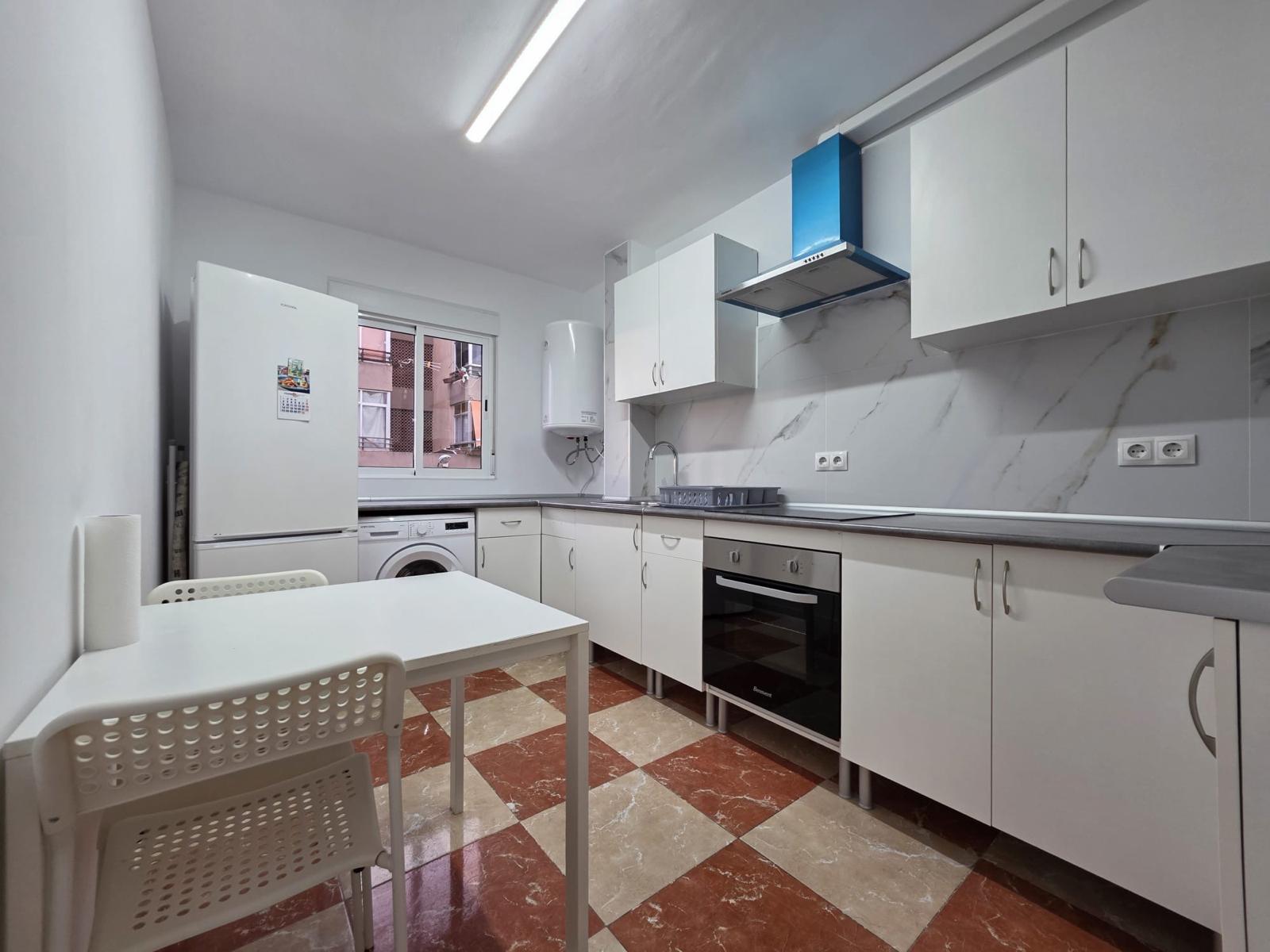 Piso en Venta en C. Orcheta - 10