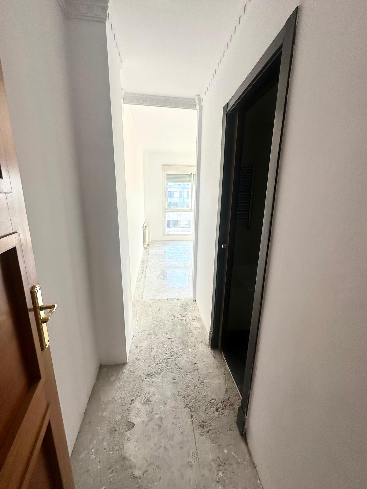 Piso en Venta en Av. de la Buhaira - 17