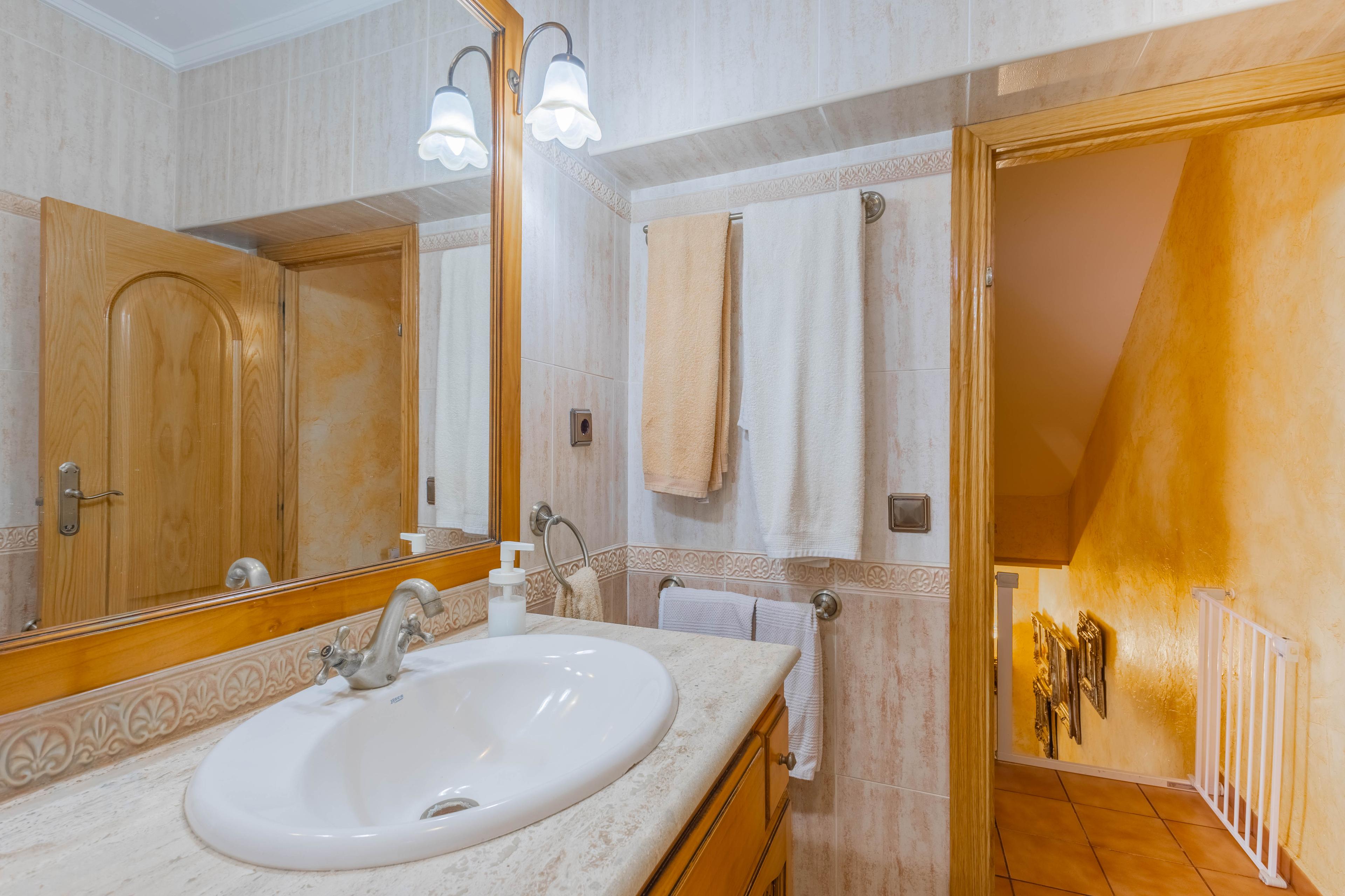 Casa Adosada en Venta en Spain - 11