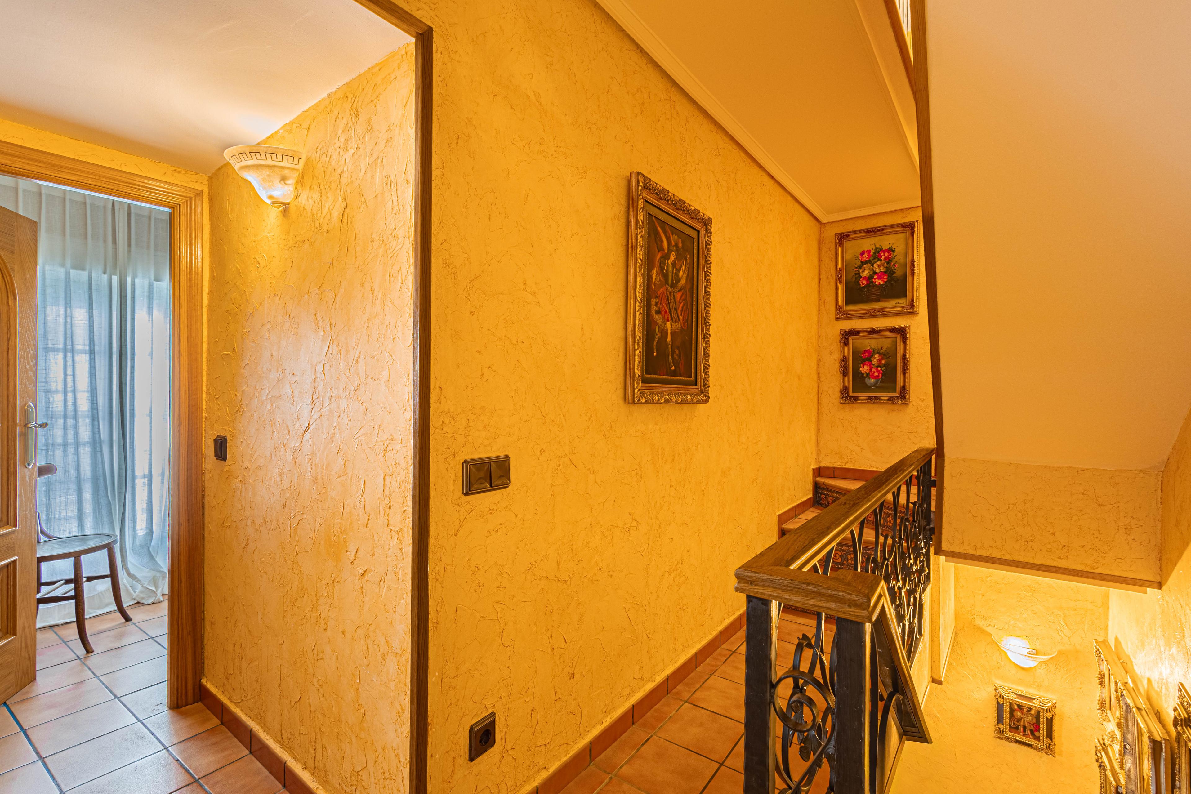 Casa Adosada en Venta en Spain - 13