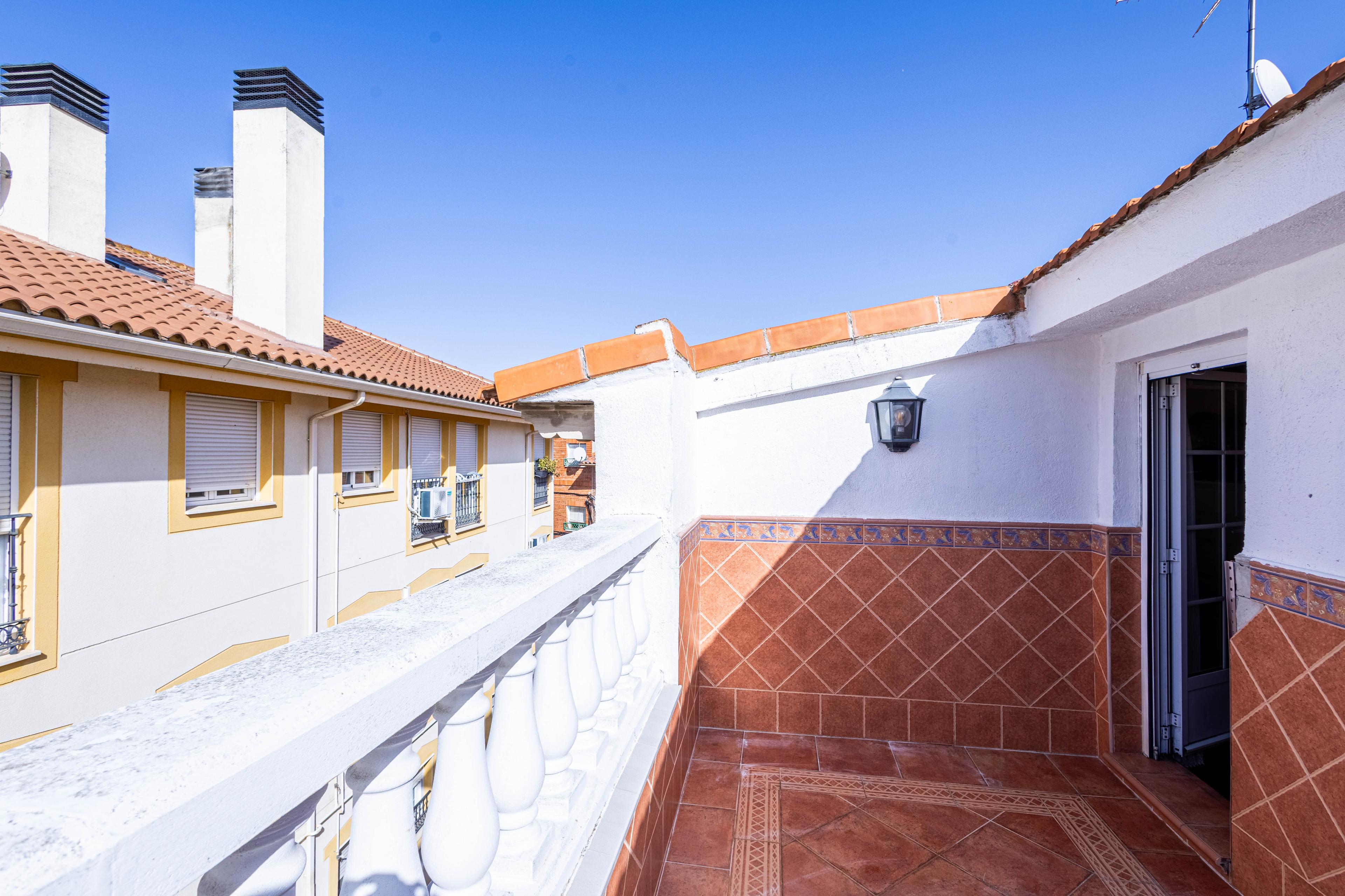 Casa Adosada en Venta en Spain - 28