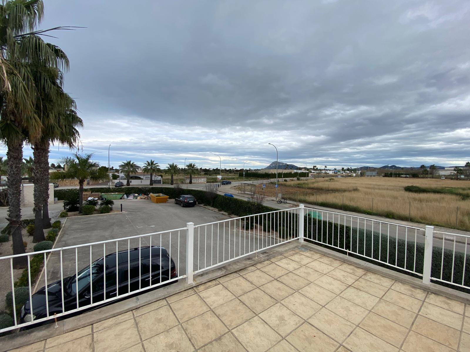 Casa en Venta en Carrer Dinamarca - 12