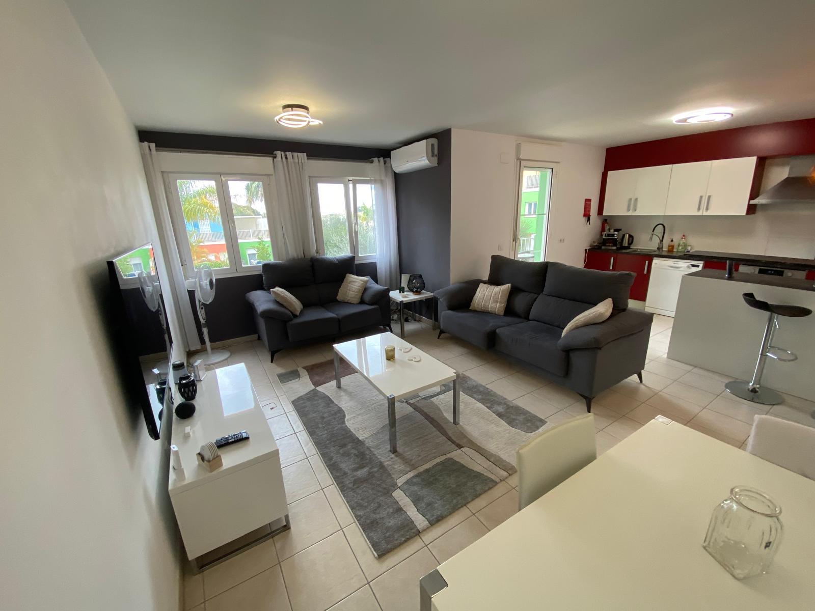 Casa en Venta en Carrer Dinamarca - 2