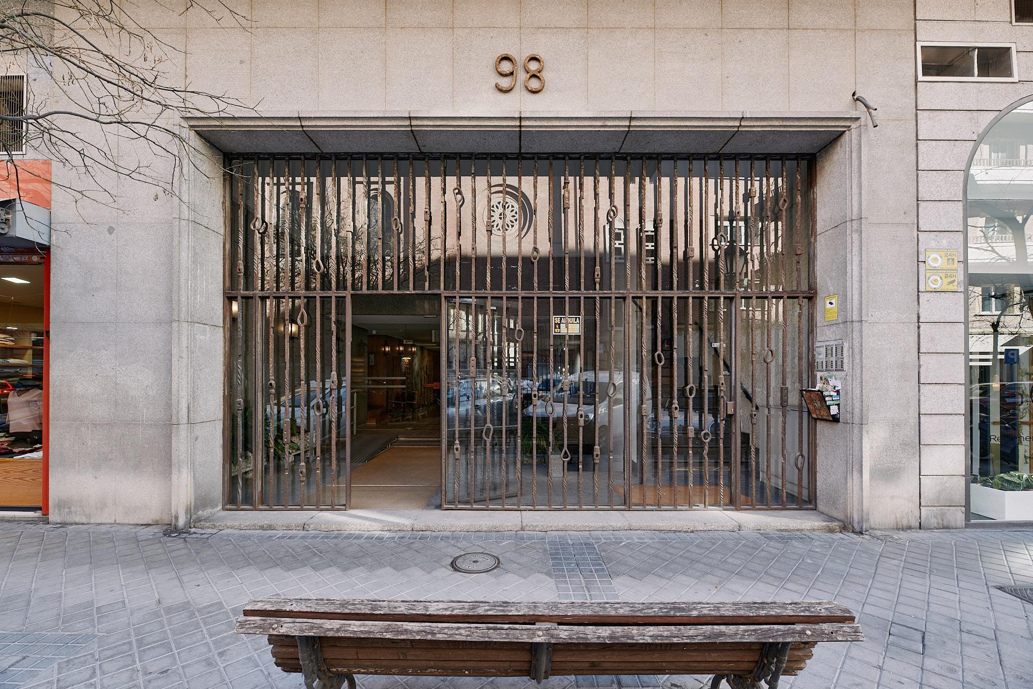 Piso en Venta en Calle de Castelló - 16