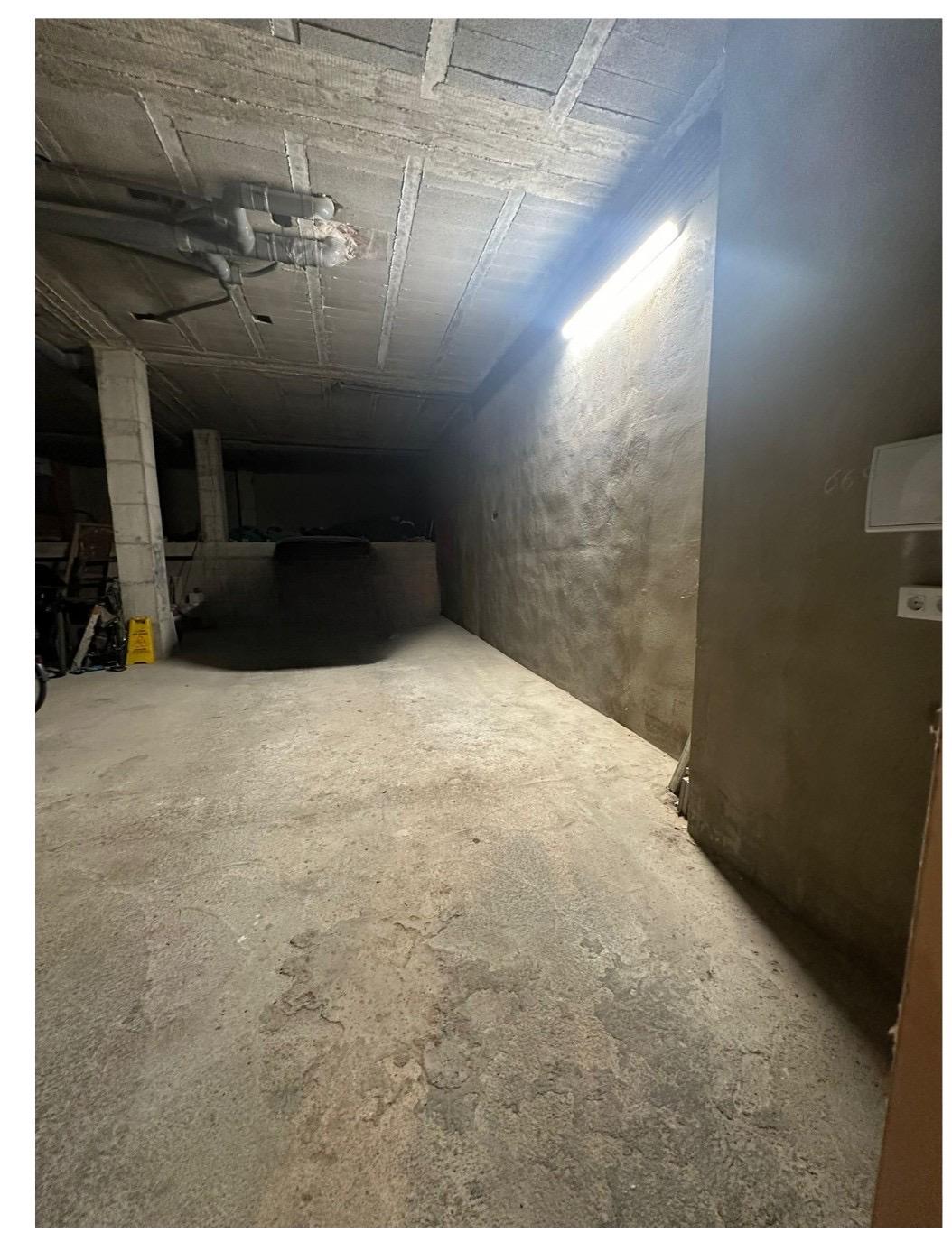 Local en Venta en Carrer Pizarro - 8