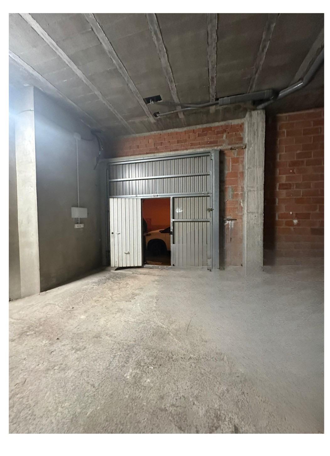 Local en Venta en Carrer Pizarro - 6