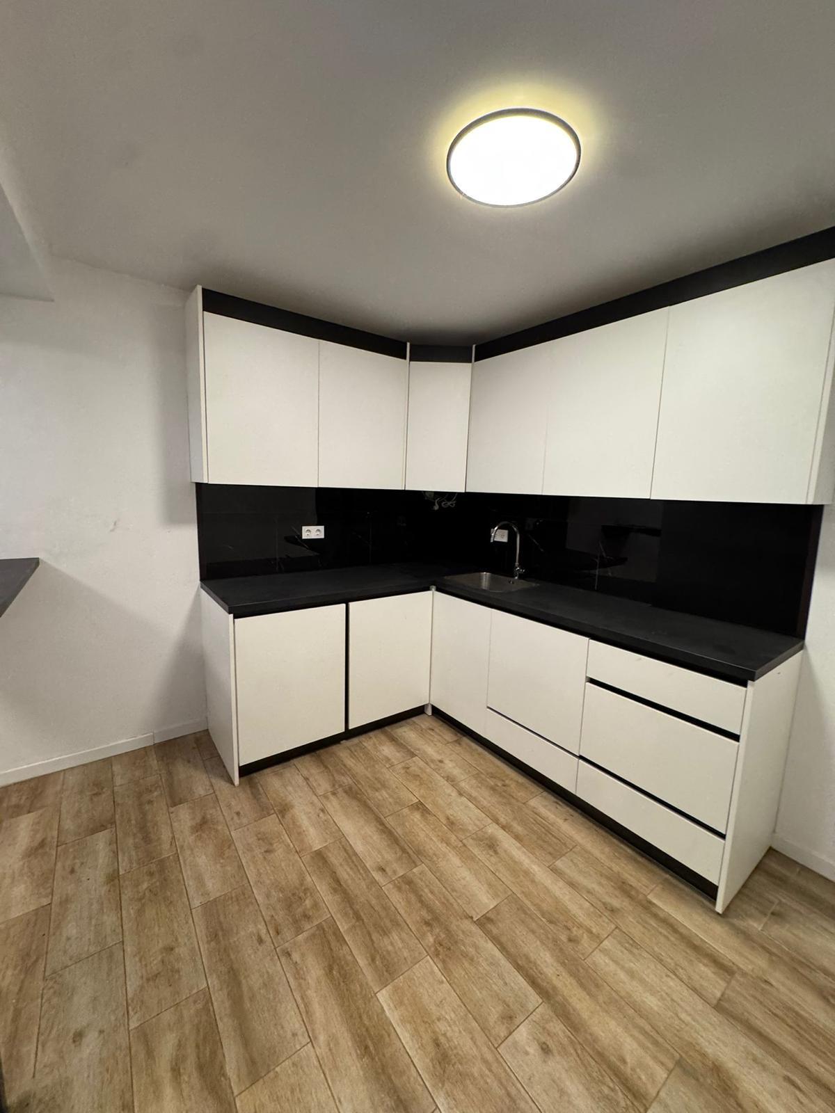 Local en Venta en C/ del General Aldave - 3