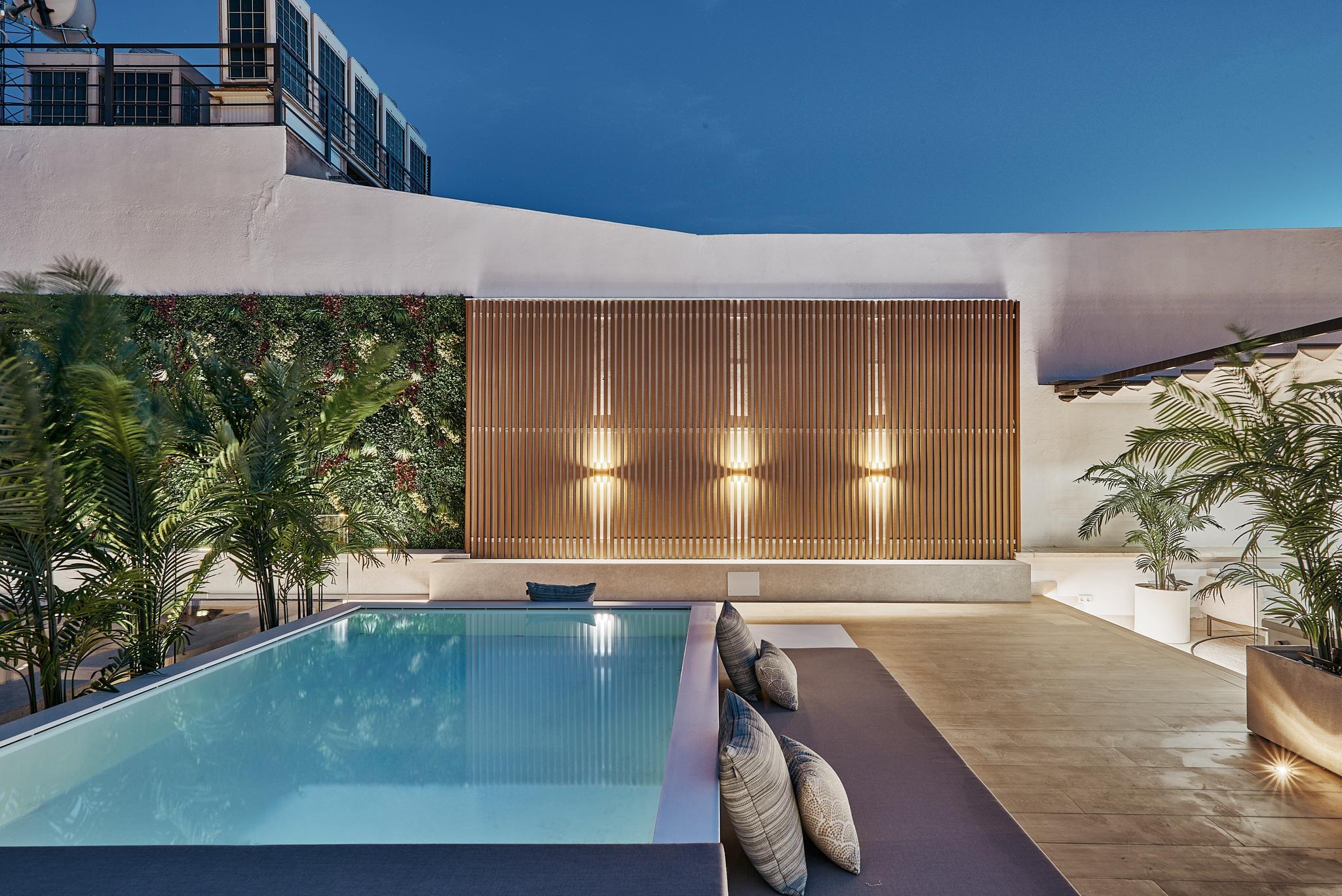 Ático en Venta en C. de Leganitos - 1