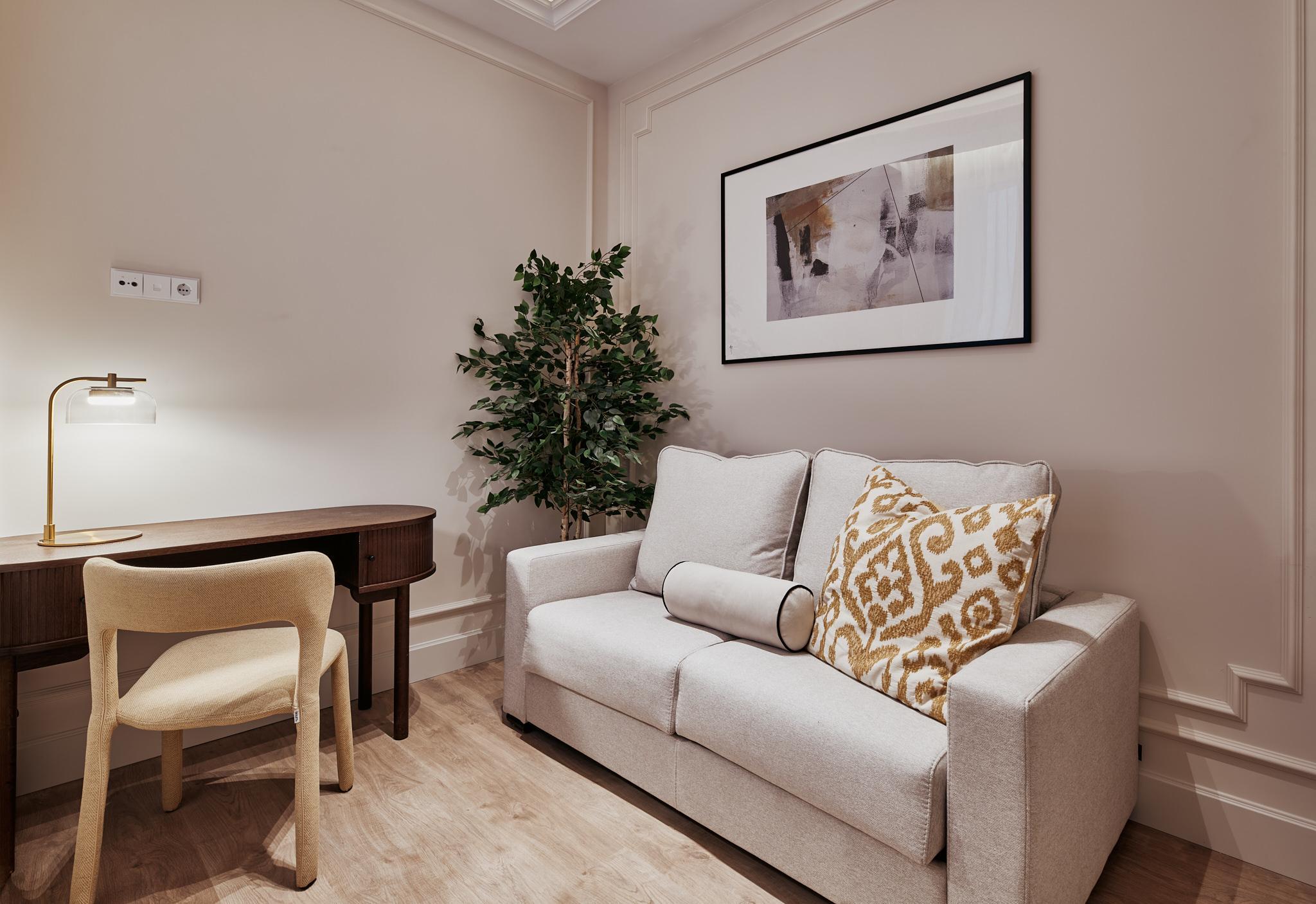 Piso en Venta en C. de Argensola - 47