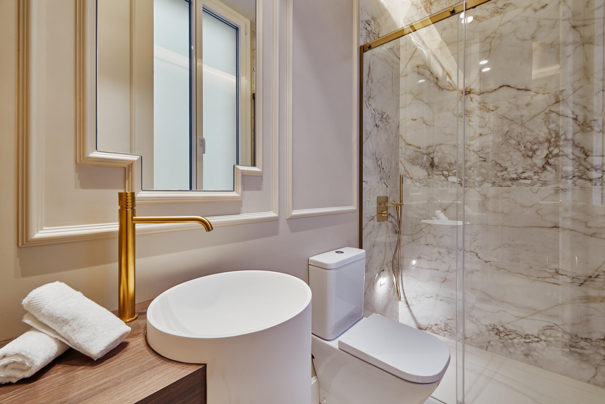 Piso en Venta en C. de Argensola - 31