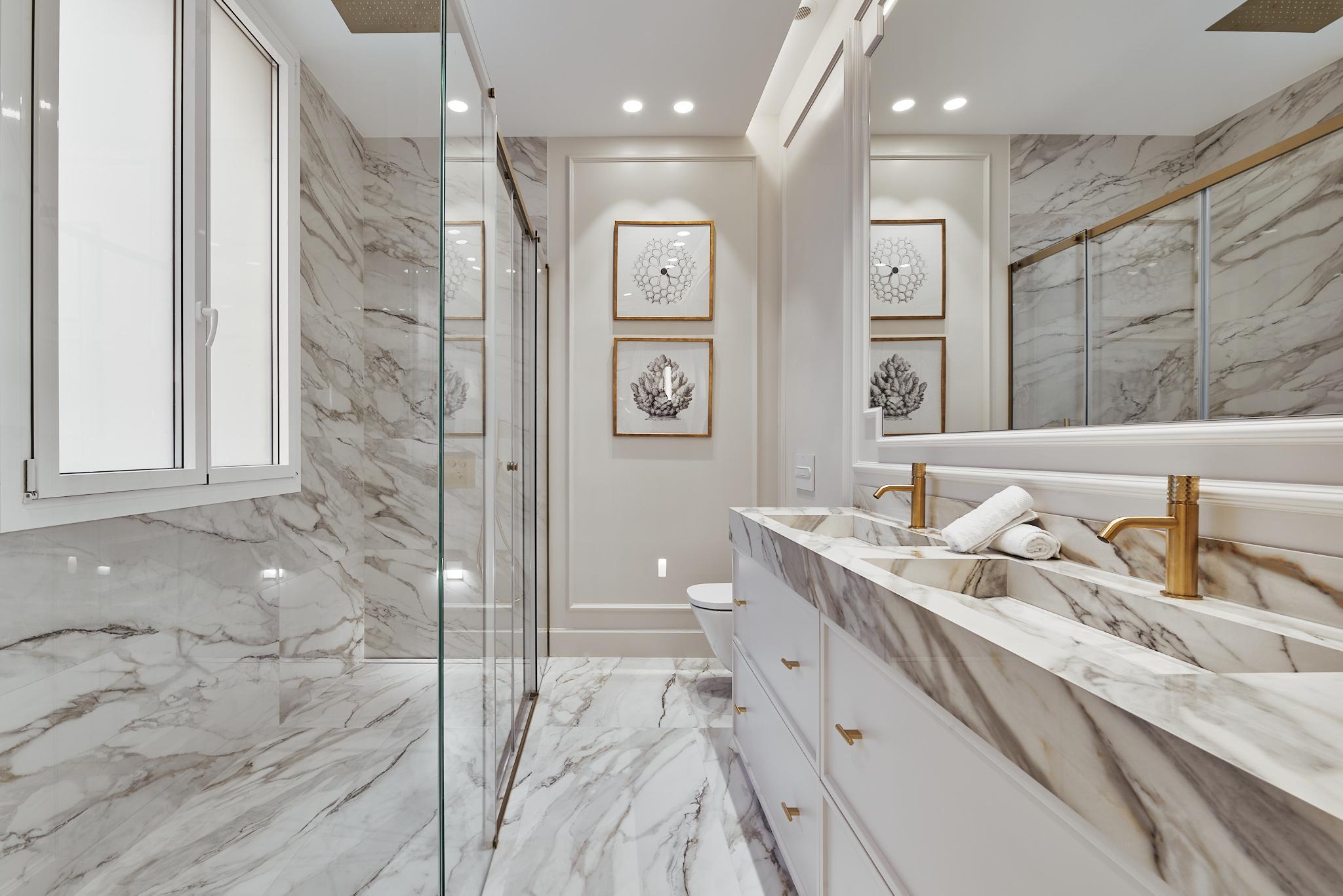 Piso en Venta en C. de Argensola - 38