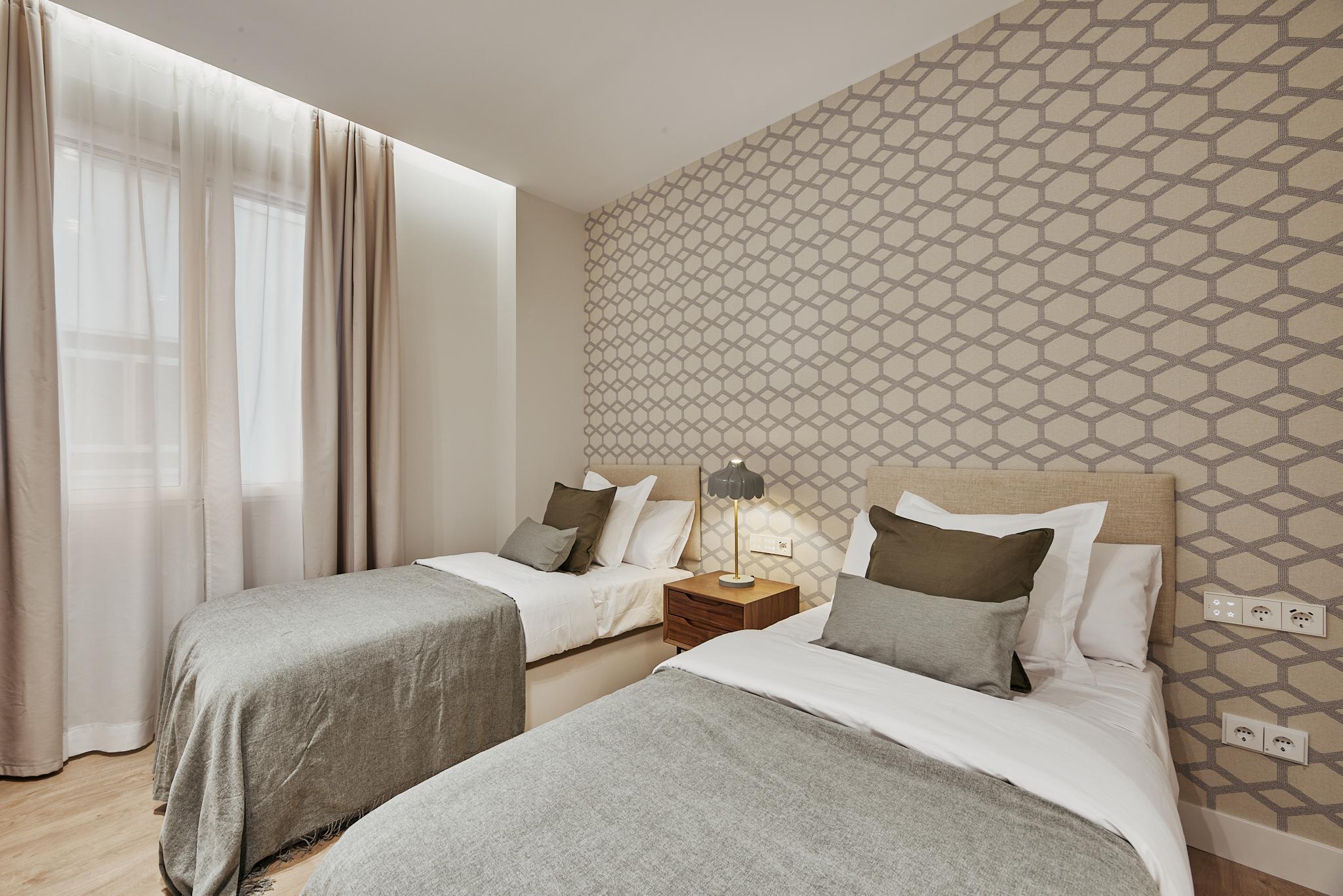 Piso en Venta en C. Alcalá - 25