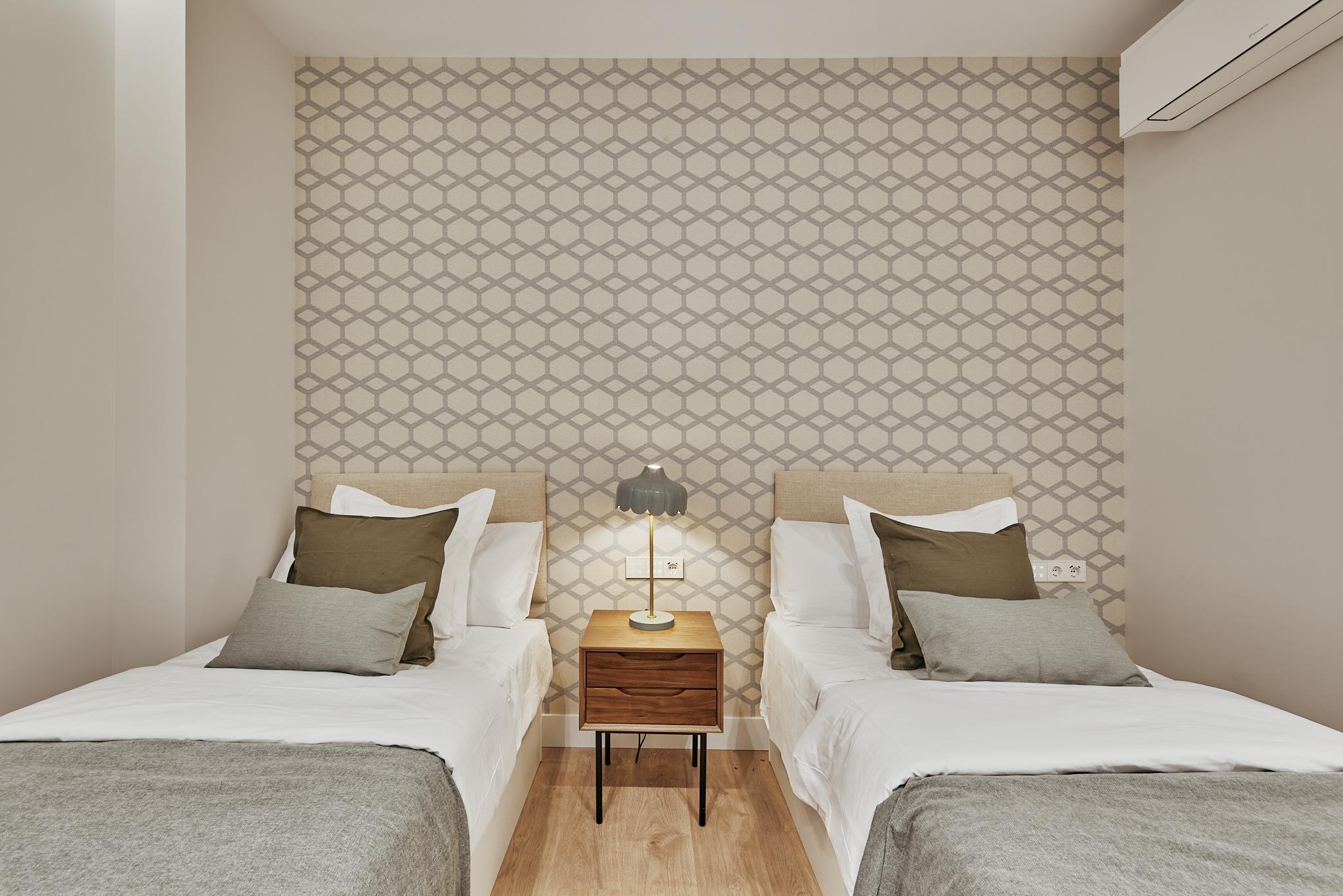 Piso en Venta en C. Alcalá - 24