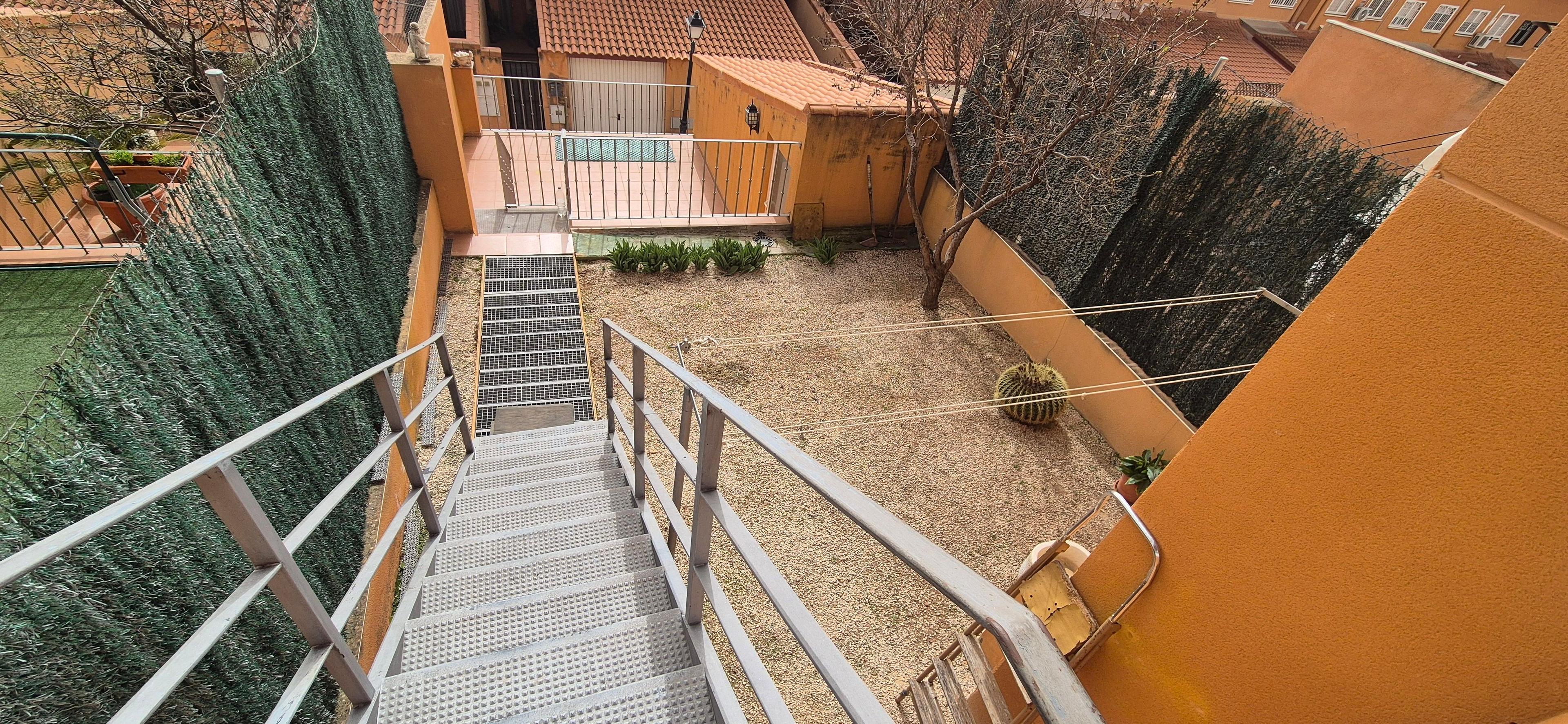 Townhouse en Venta en C. Calabazón - 18