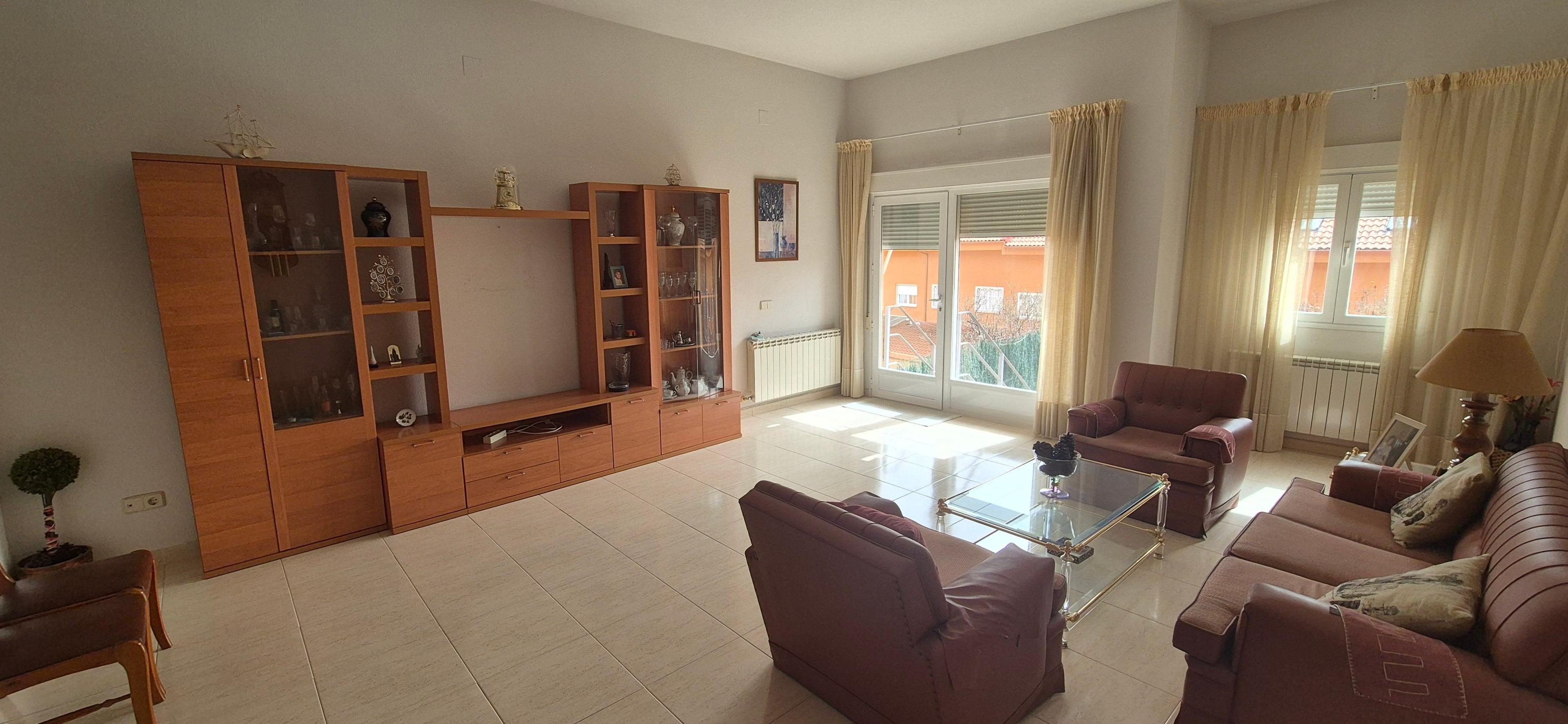 Townhouse en Venta en C. Calabazón - 2