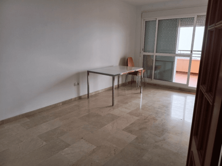 Encantadar Piso Con Gran Terraza Y Vistas Impresionantes Al Mar - 7