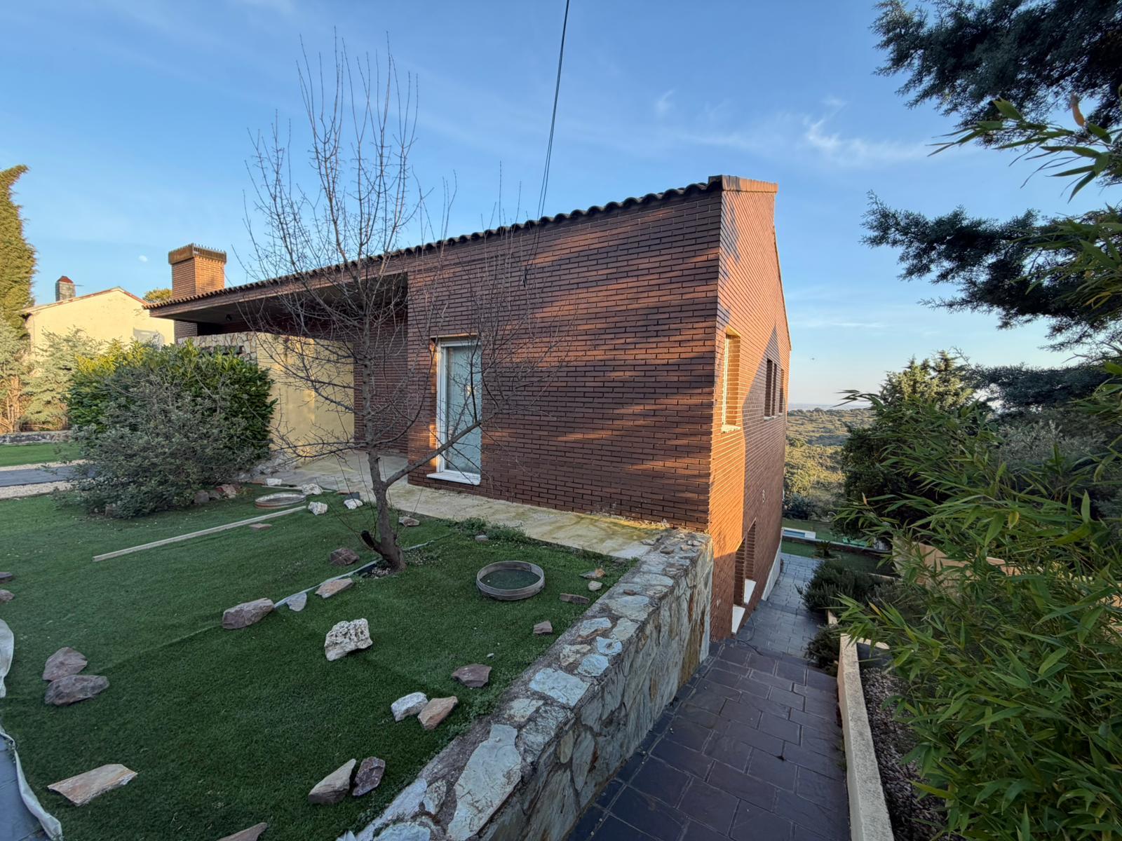 Casa en Venta en Av. de el Escorial - 5