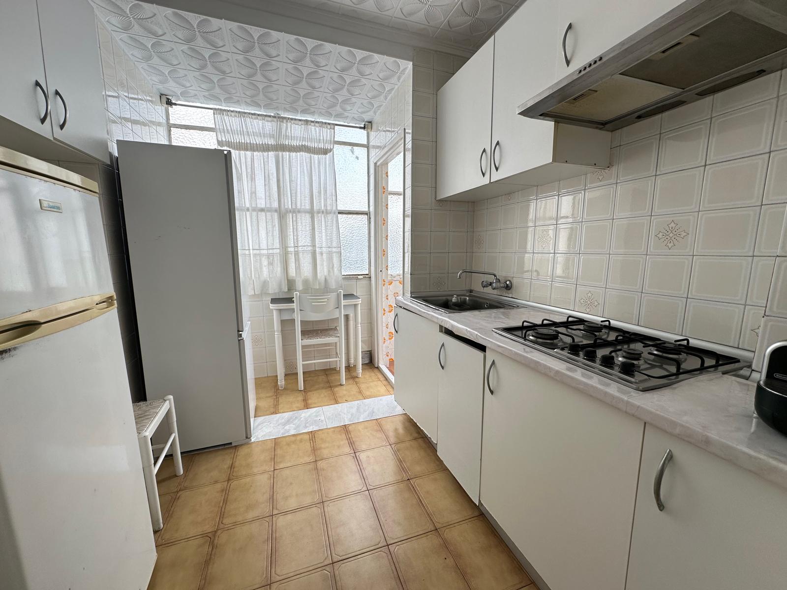 Piso en Venta en Calle Virgen de África - 13