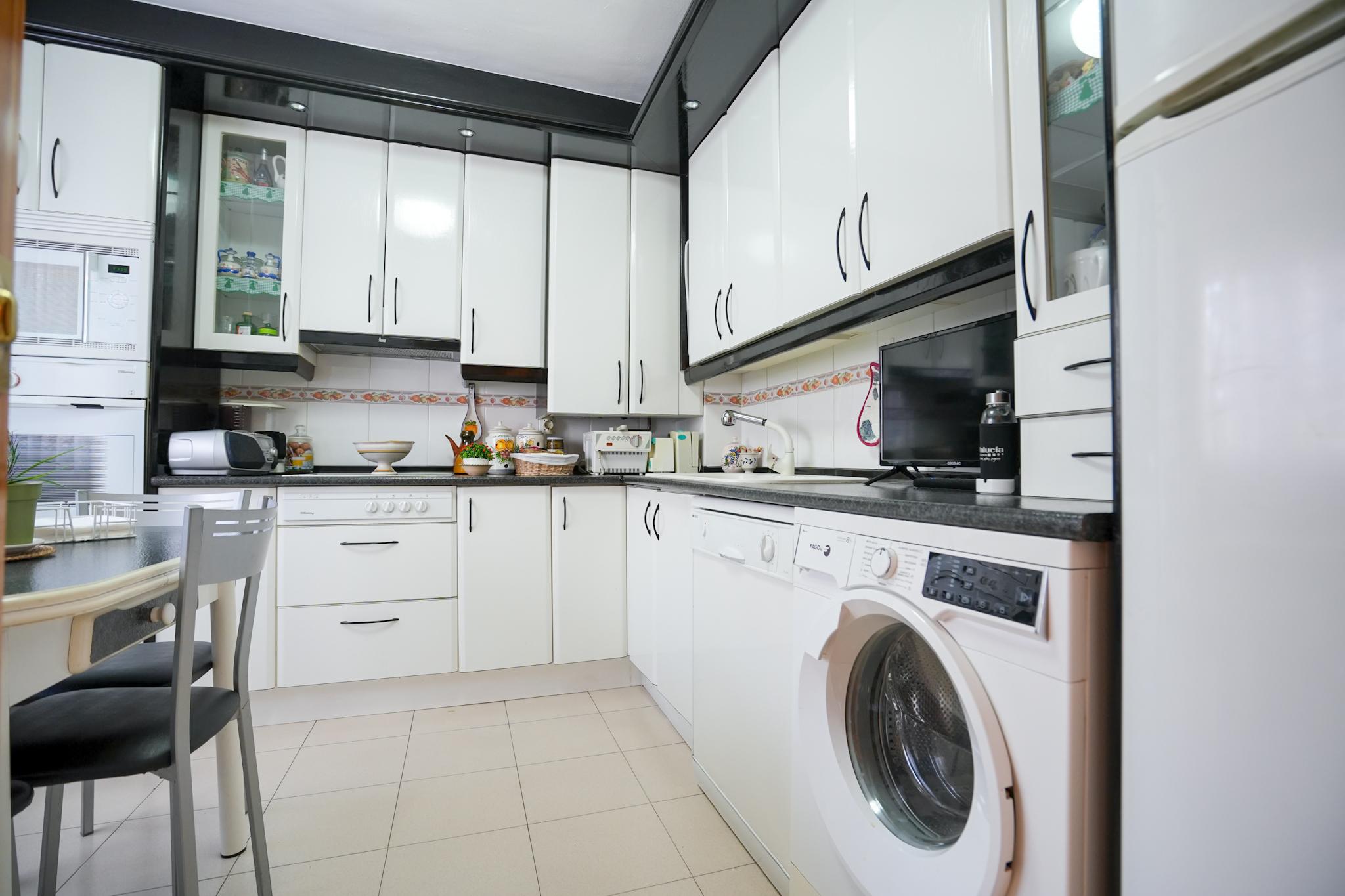 Casa Adosada en Venta en C. Venezuela - 13