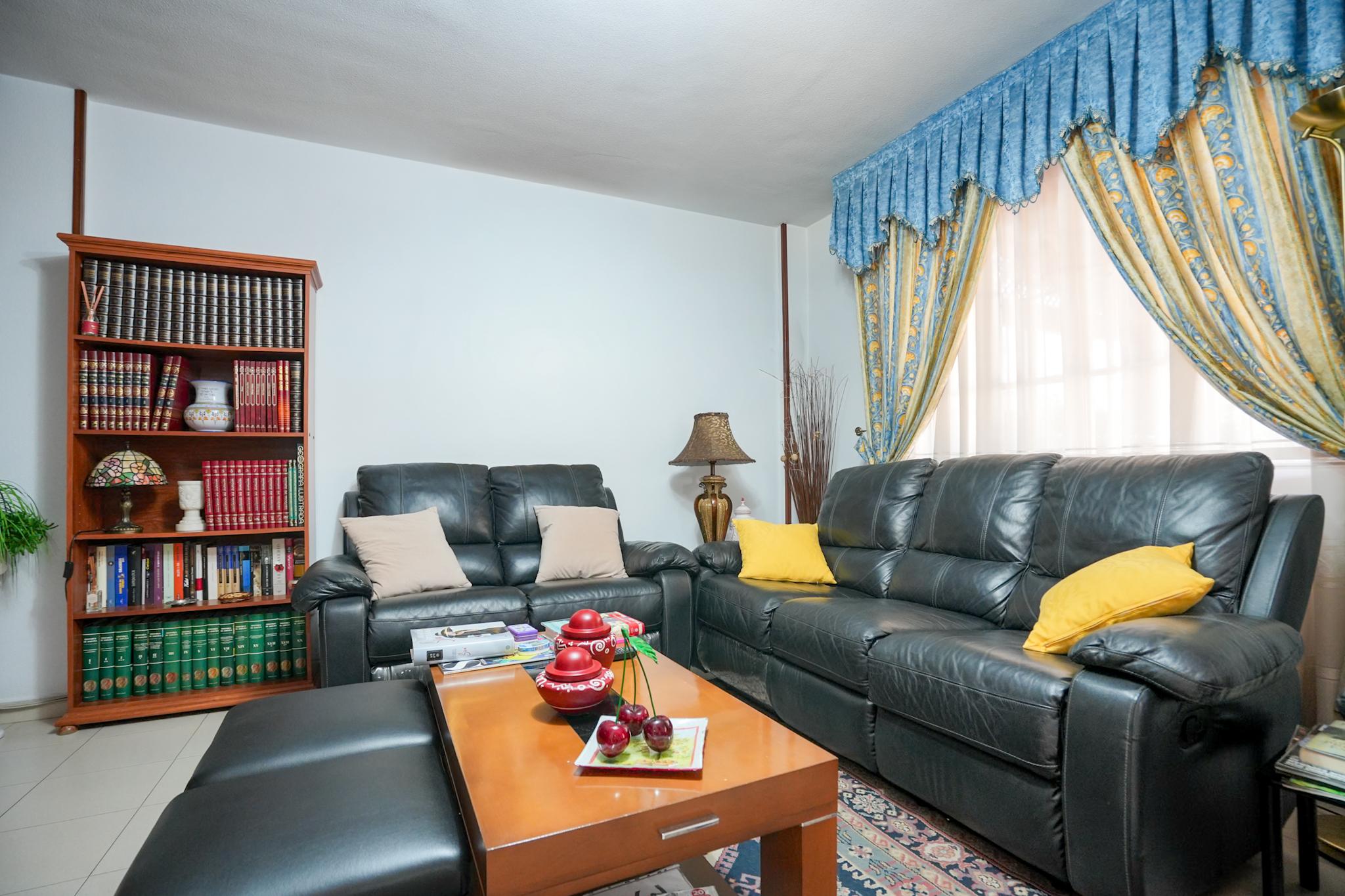 Casa Adosada en Venta en C. Venezuela - 10