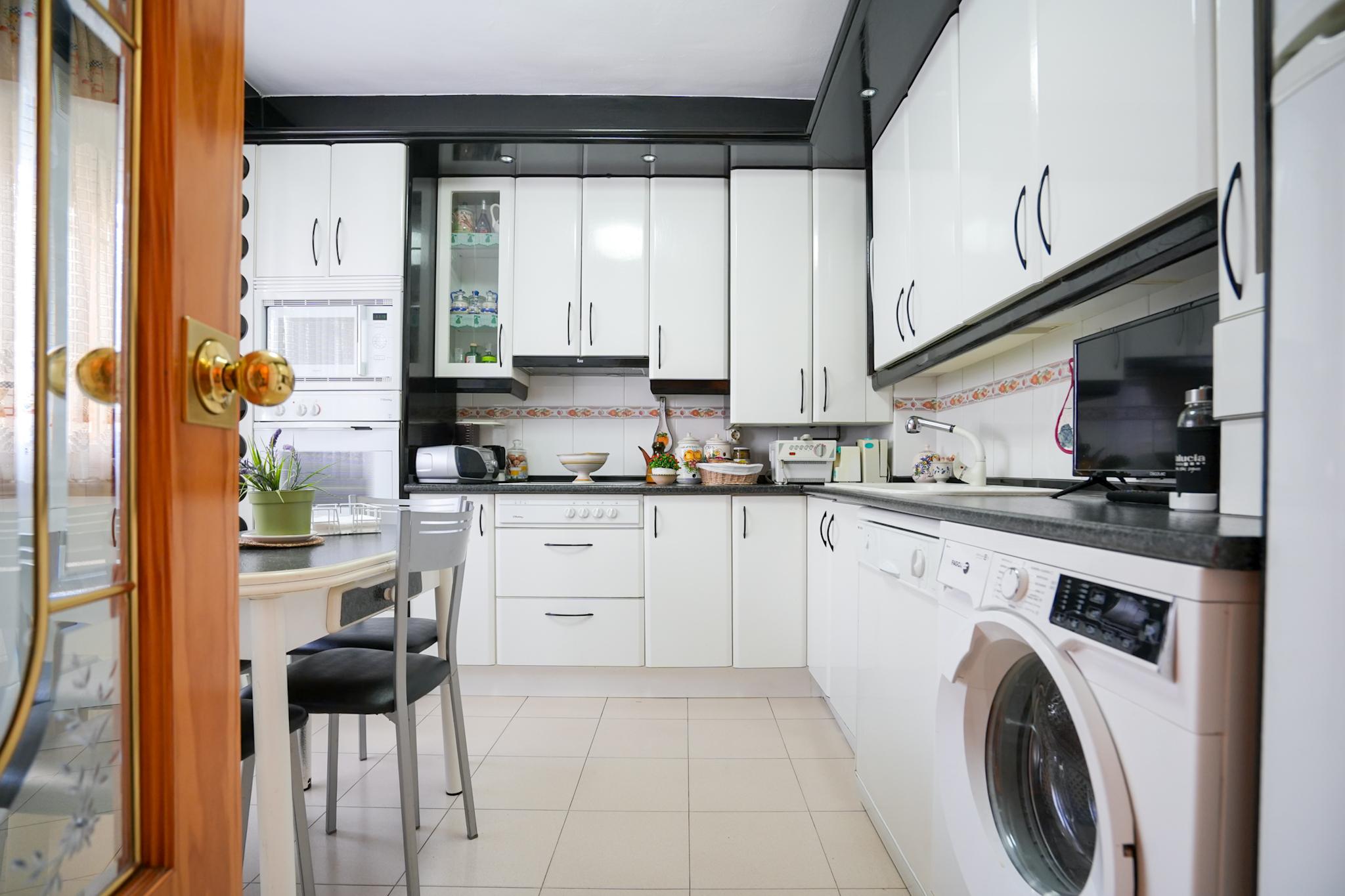 Casa Adosada en Venta en C. Venezuela - 12