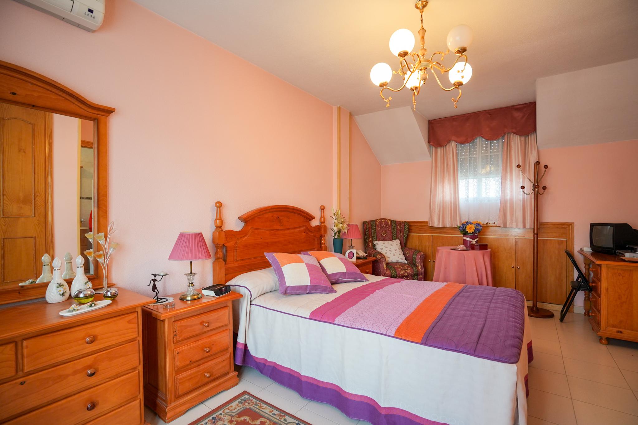 Casa Adosada en Venta en C. Venezuela - 30