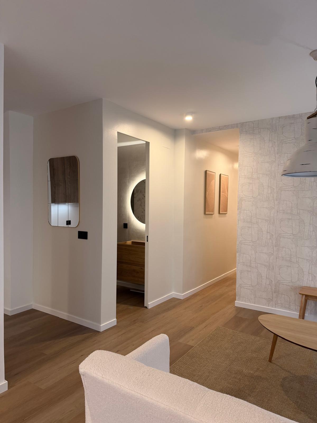 Piso en Venta en C/ Pio XII - 9