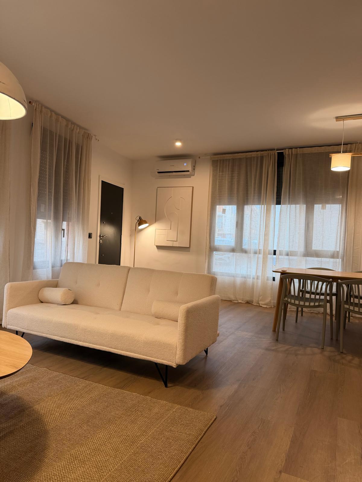 Piso en Venta en C/ Pio XII - 15