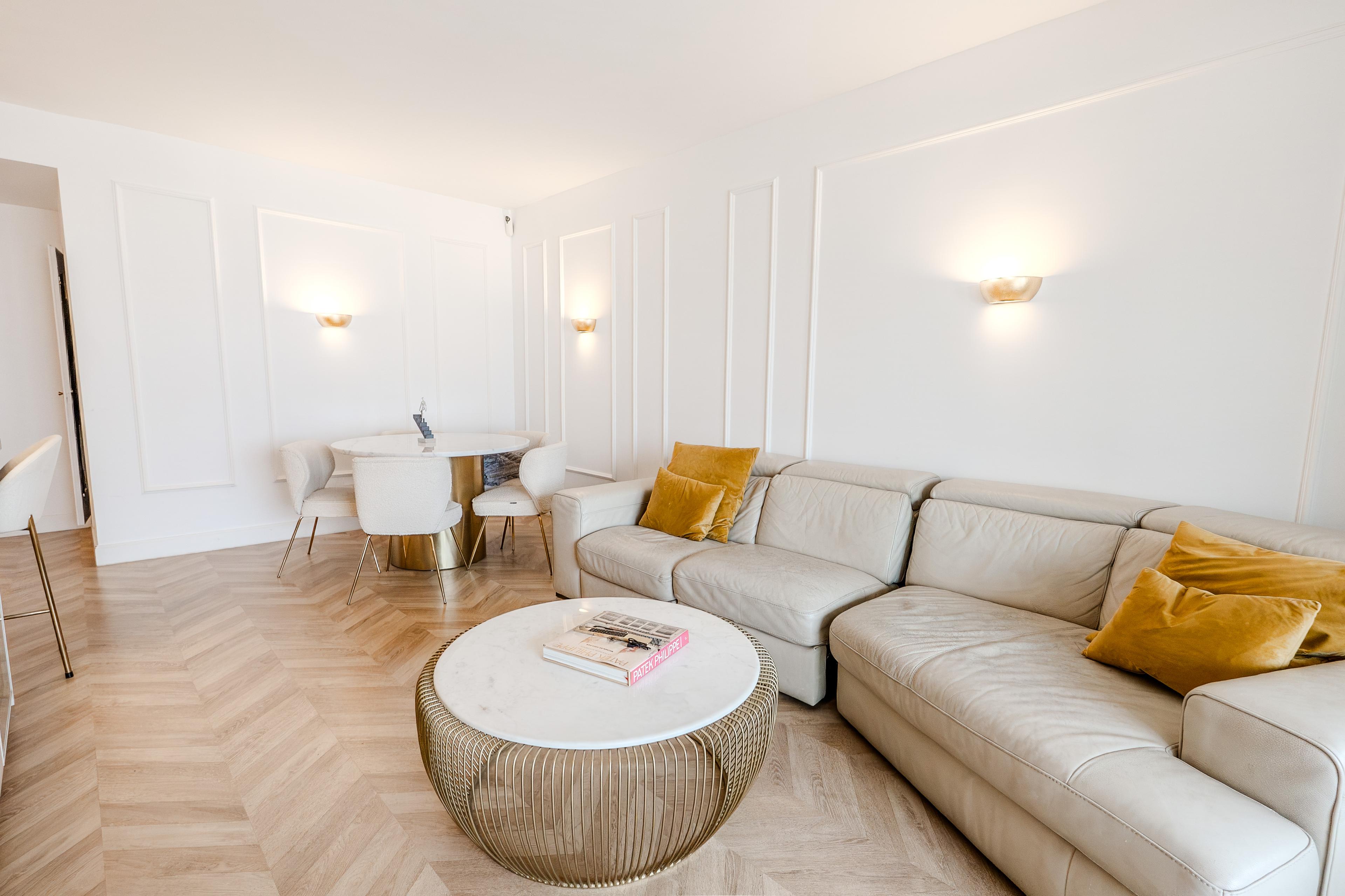 Ático en Venta en Av. de Menéndez Pelayo - 9